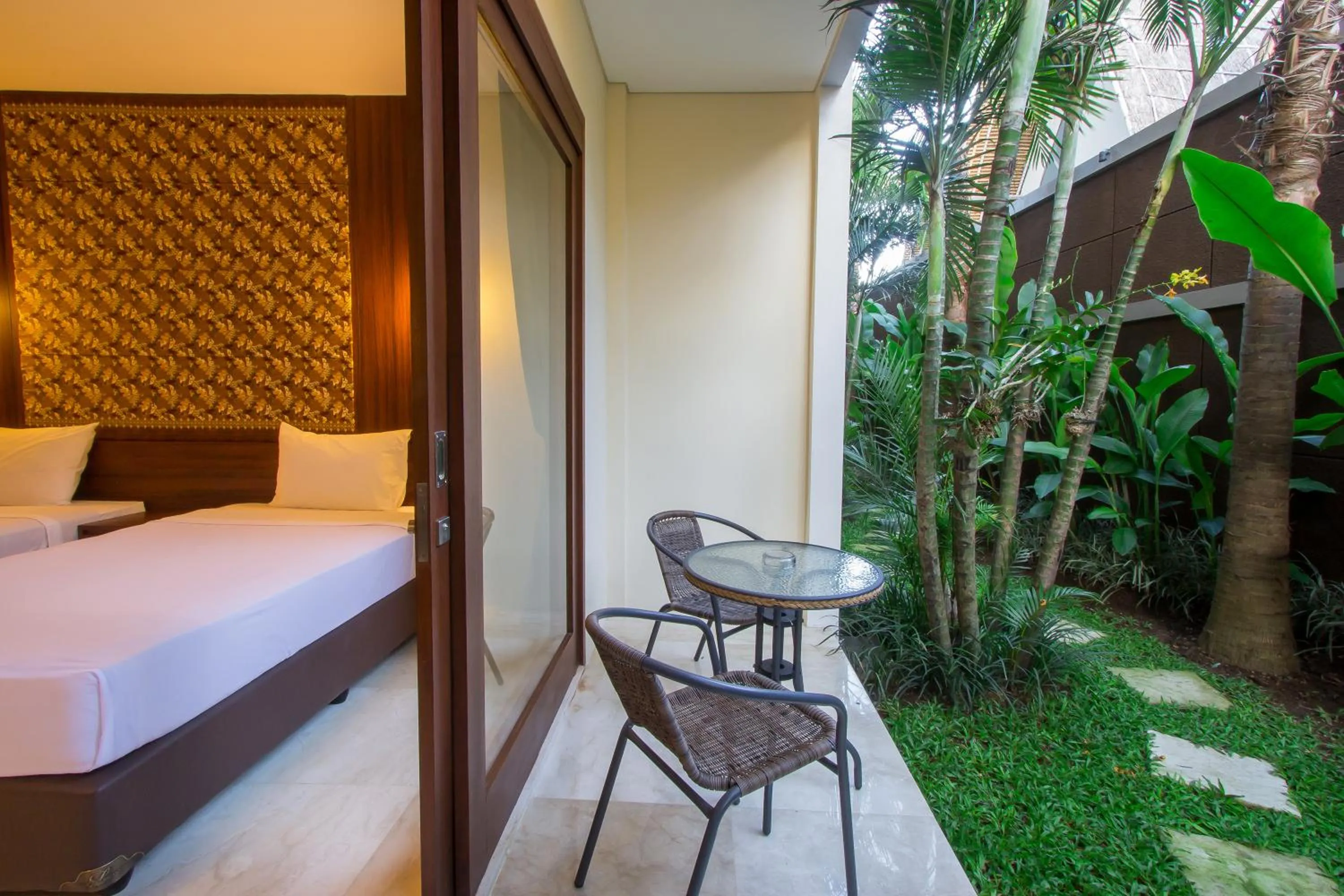 Patio, Bed in M Suite Bali