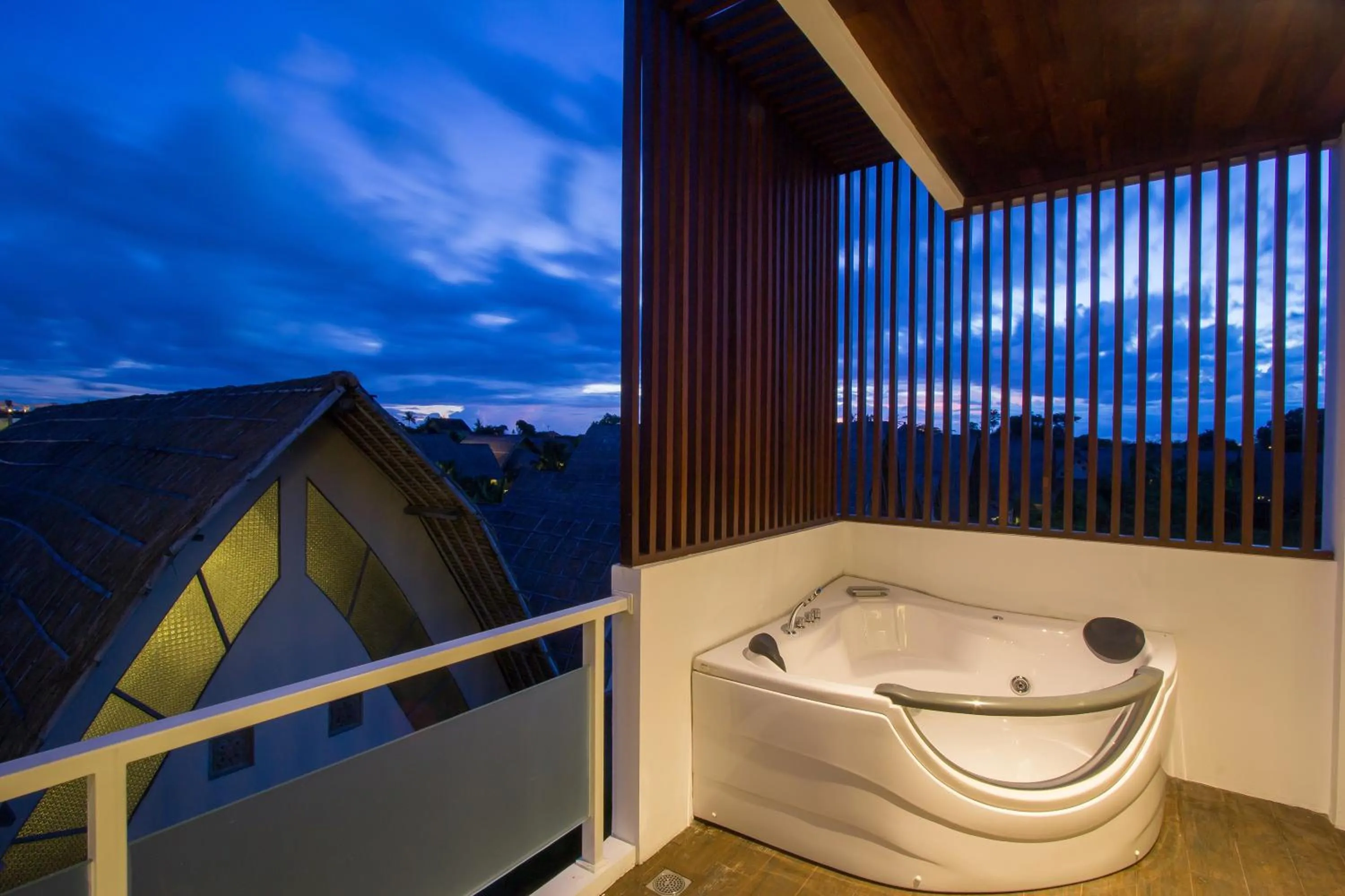 Hot Tub in M Suite Bali