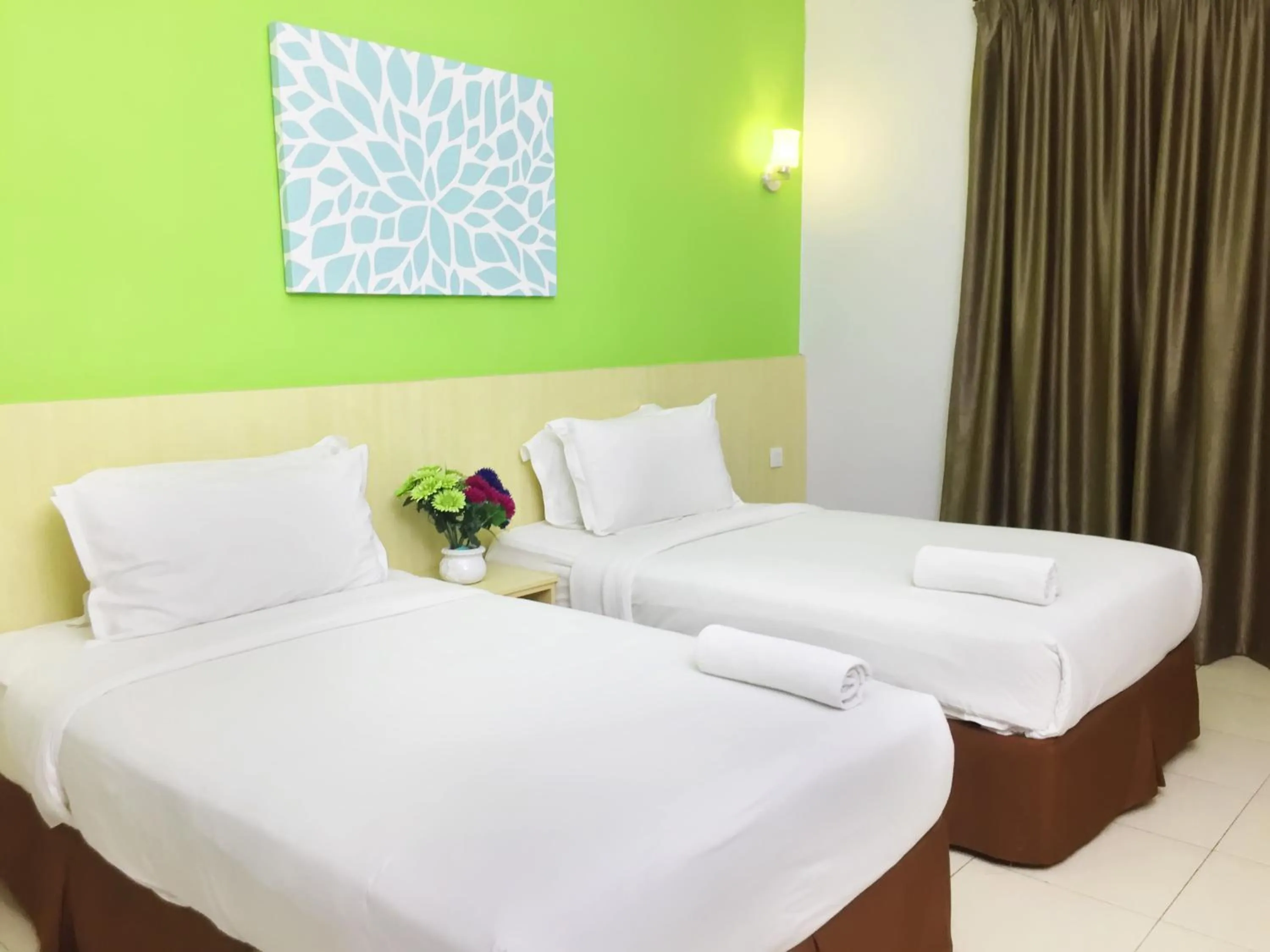 Bed in Temasek Hotel