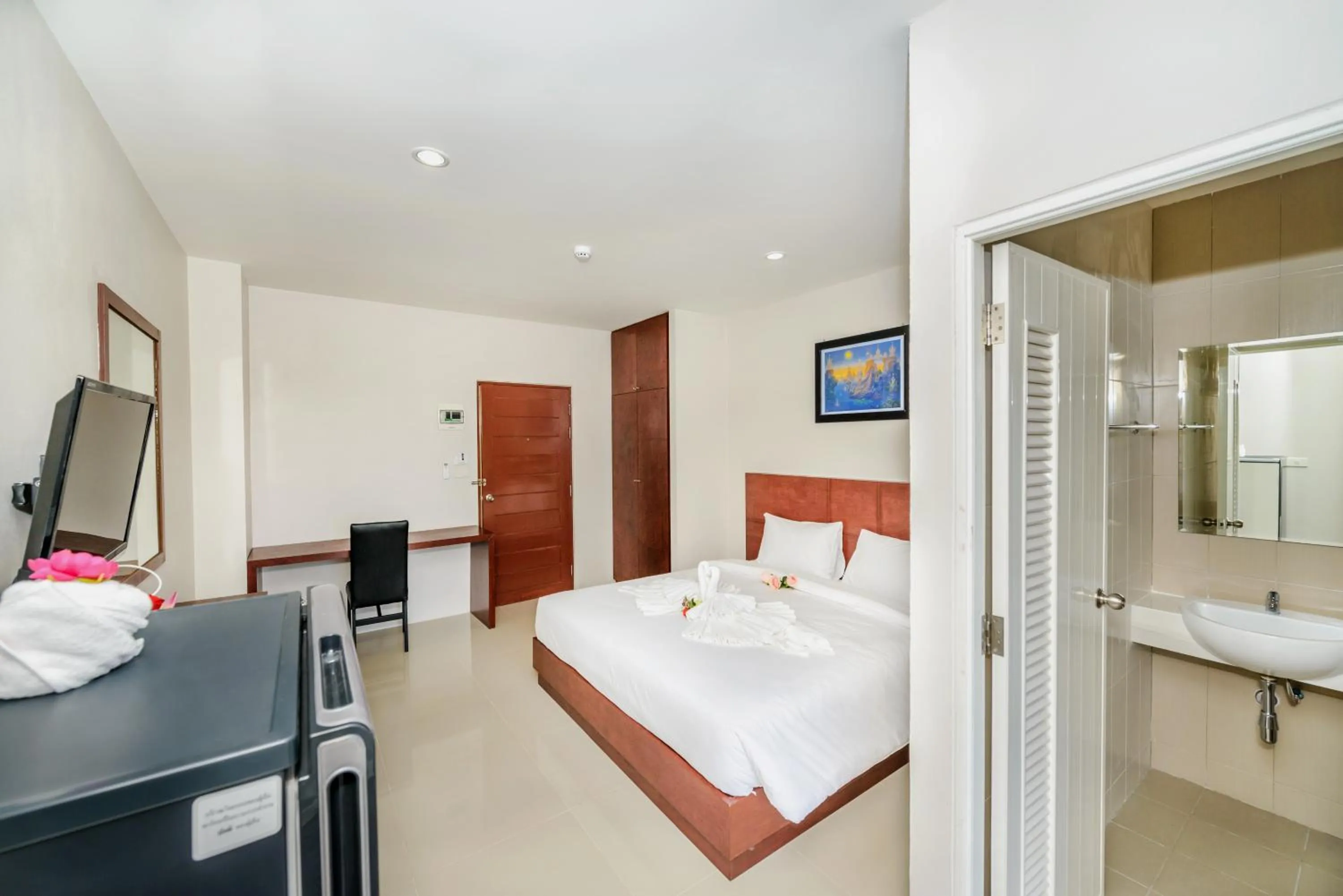 Bed in The Topaz Residence Phuket Town