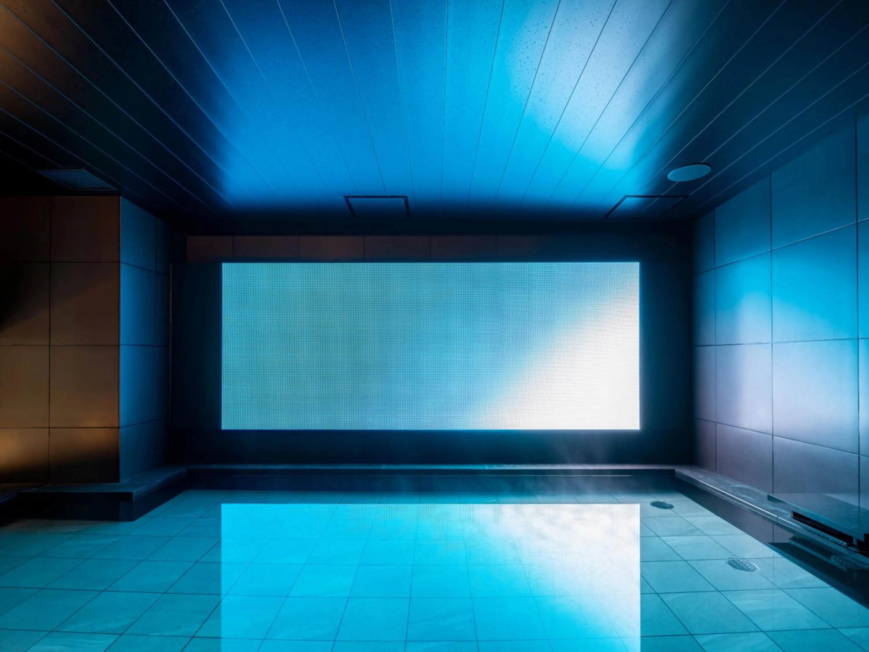 Public Bath in CROSS Life Hakata Tenjin