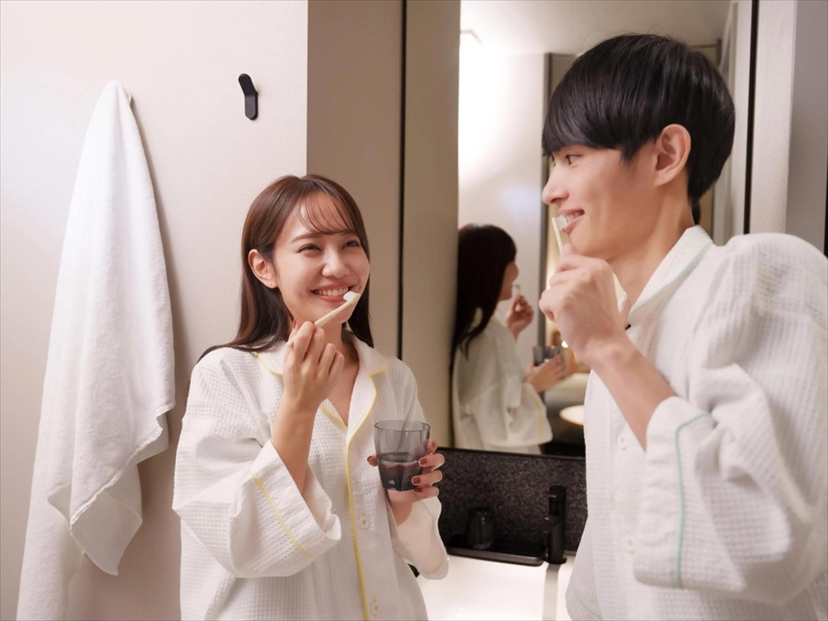 People in CROSS Life Hakata Tenjin