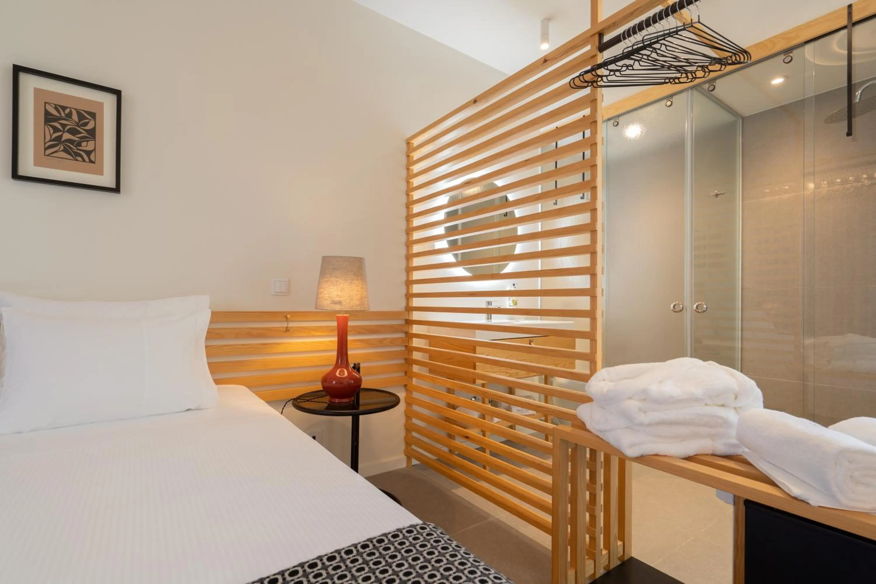 Bathroom, Bed in FONTE SANTA Manor House
