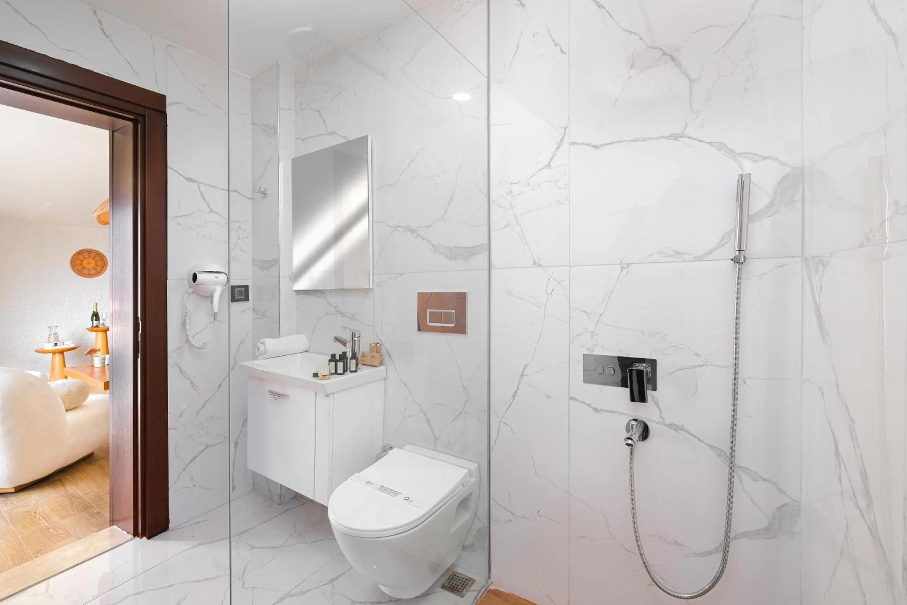 Bathroom in Qinn Hotel