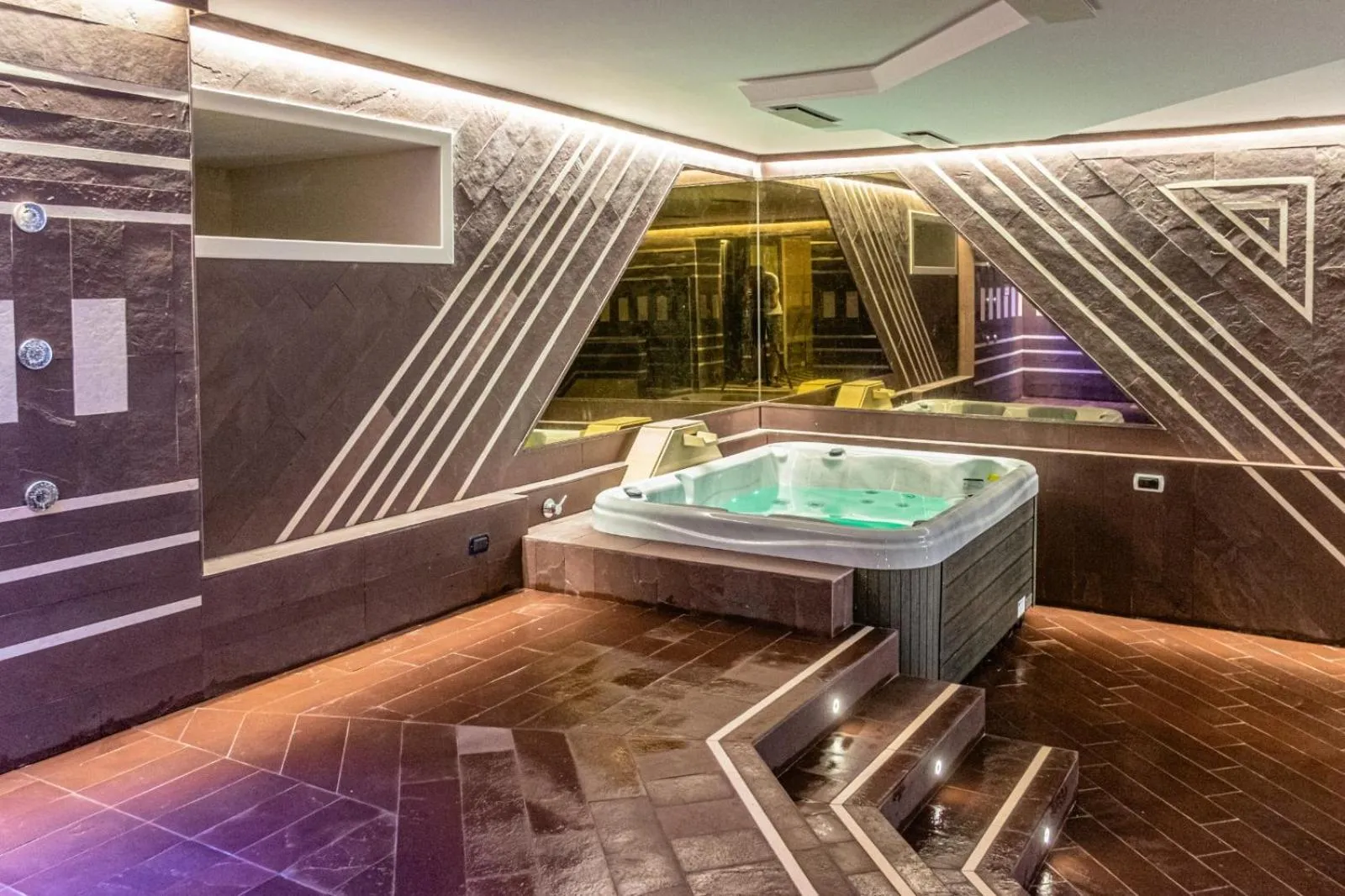 Spa and wellness centre/facilities in Villa Mancuso De Gaetani & SPA