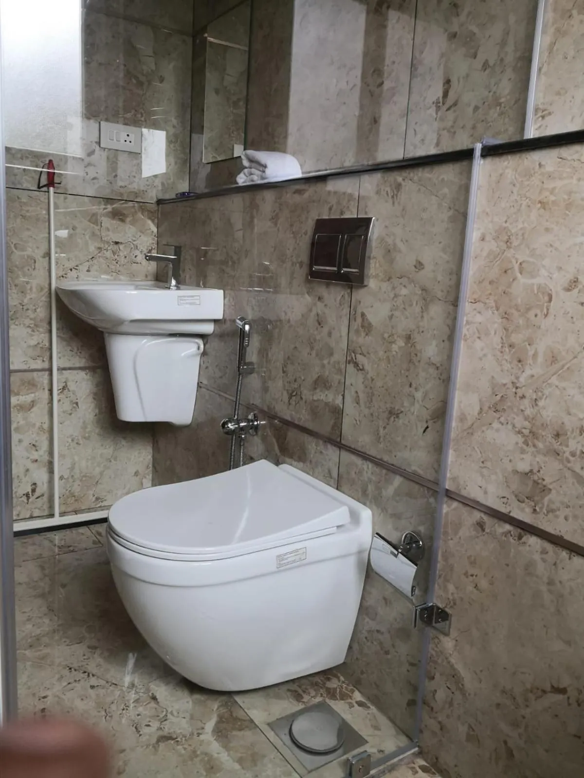 Bathroom in Santhi Hill View Resort