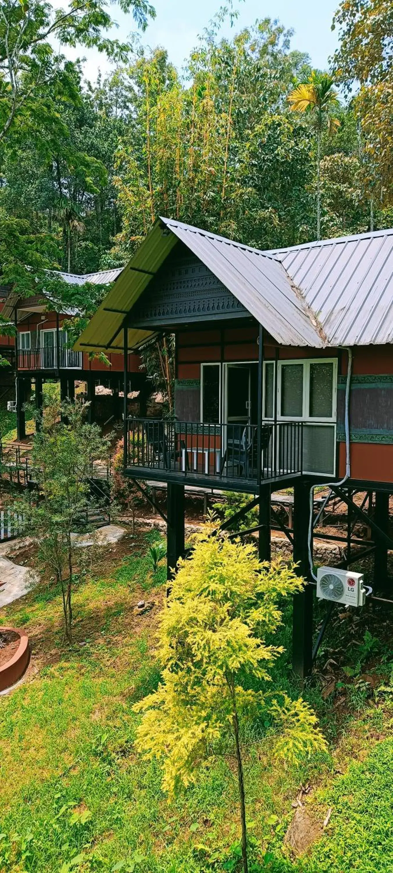 Superior Villa - single occupancy in Santhi Hill View Resort Superior Villa - single occupancy in Santhi Hill View Resort