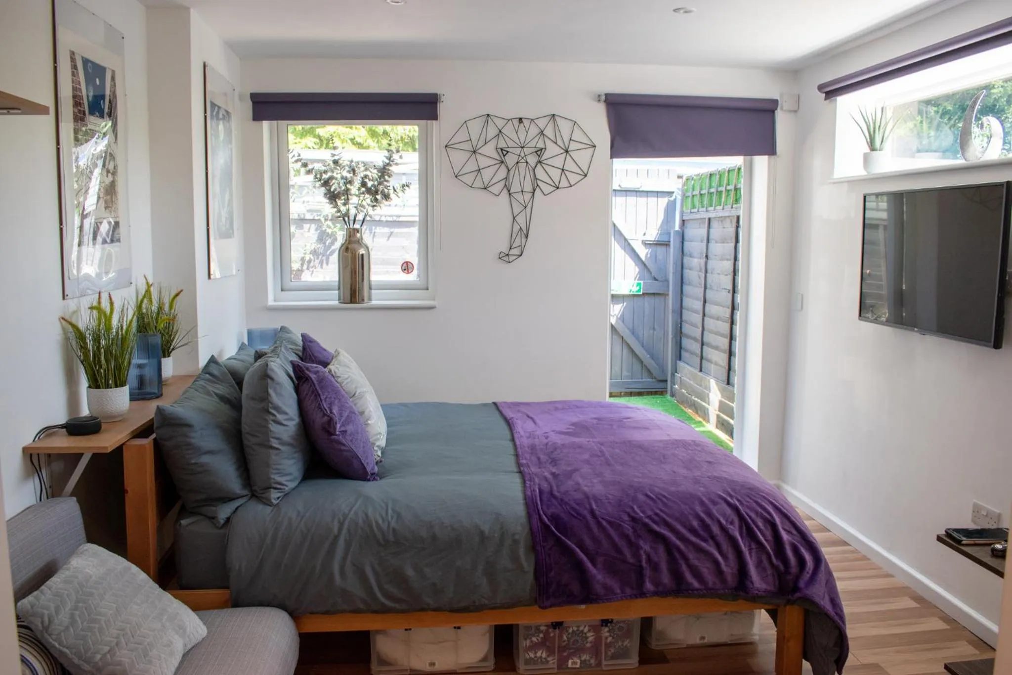 Other, Bed in 121 Studio