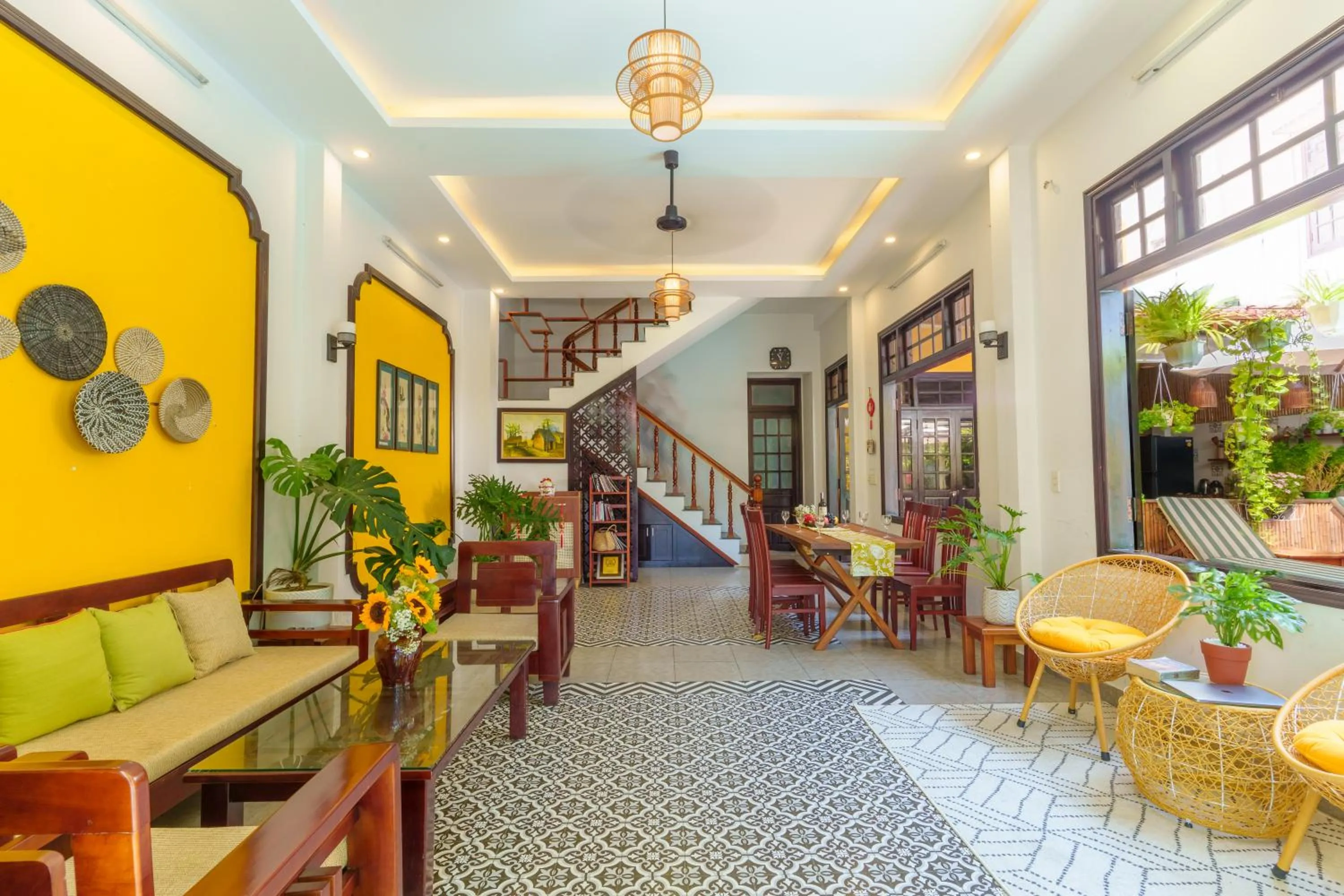 Living room in Thien Tan Villa with Private Pool