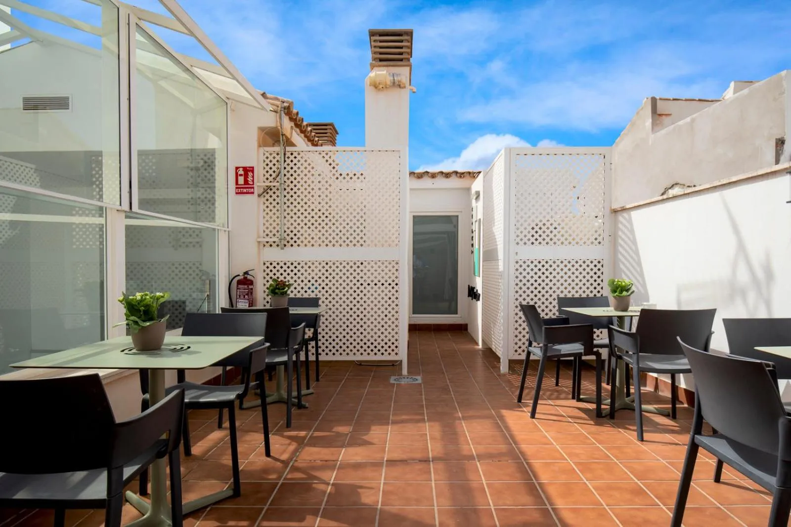 Property building in Suites Del Pintor
