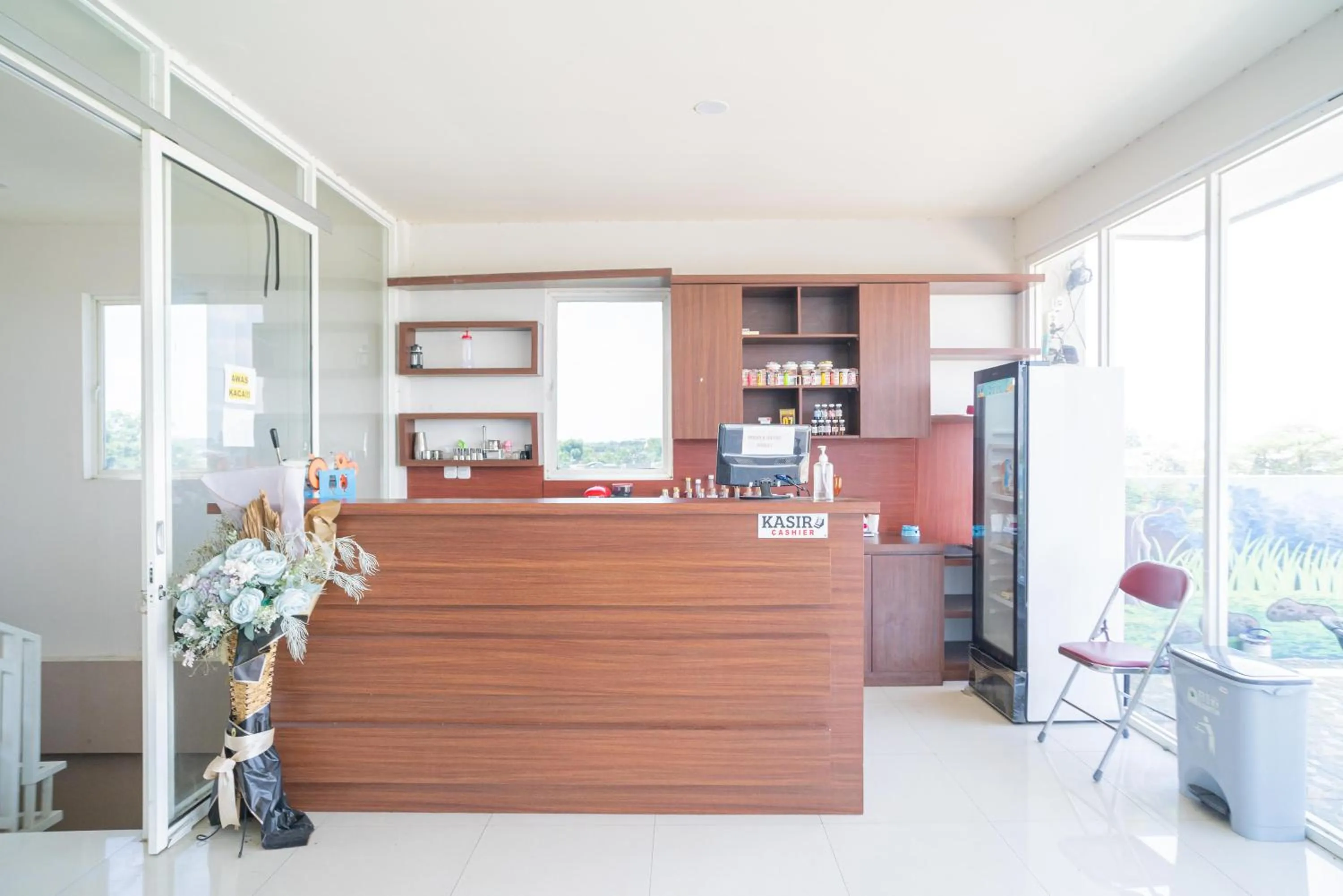 Lobby or reception in RedDoorz Plus @ Jalan Pemuda Timur Bojonegoro