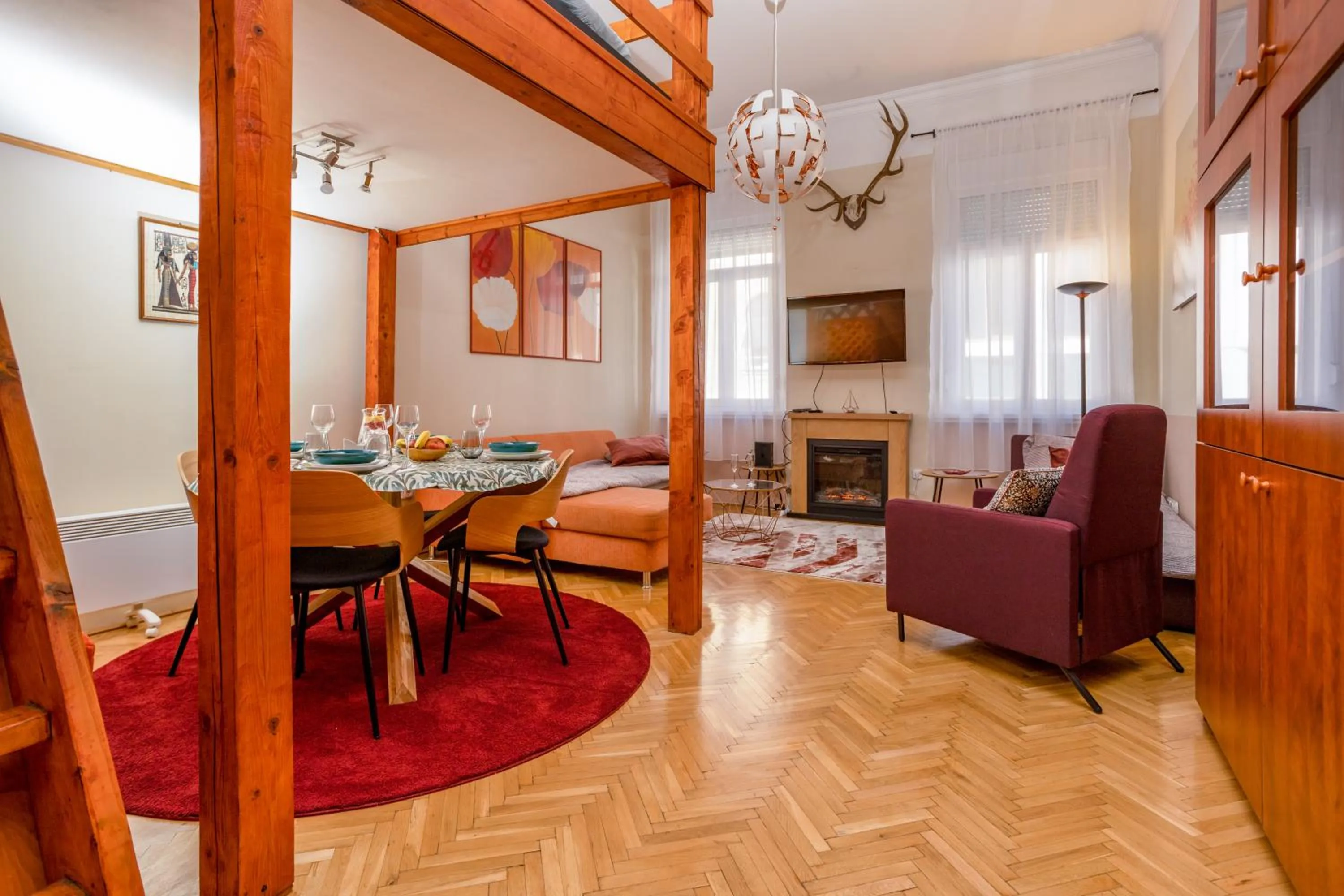 Central Design Apartment
