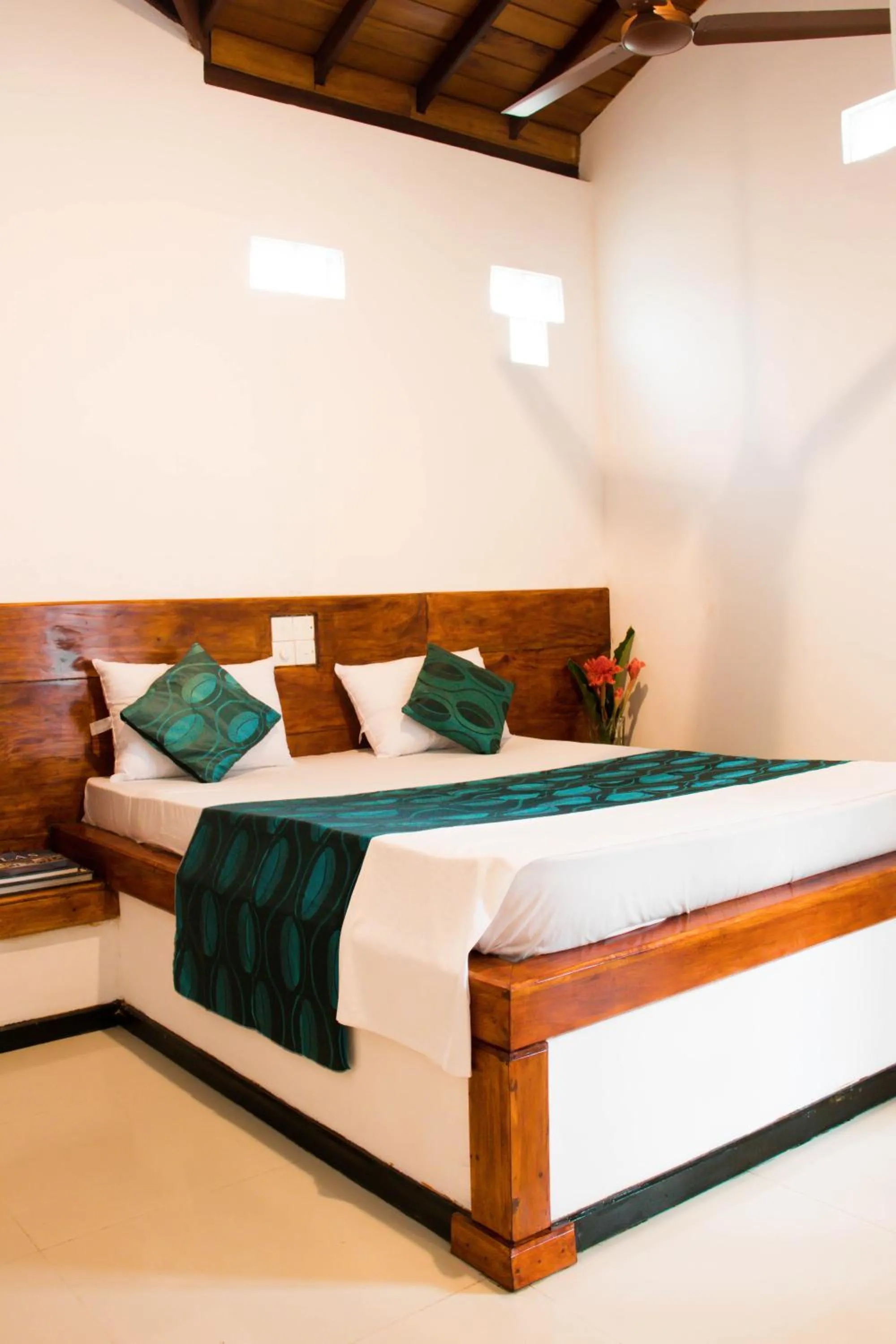 Bed in Villa Harbour View