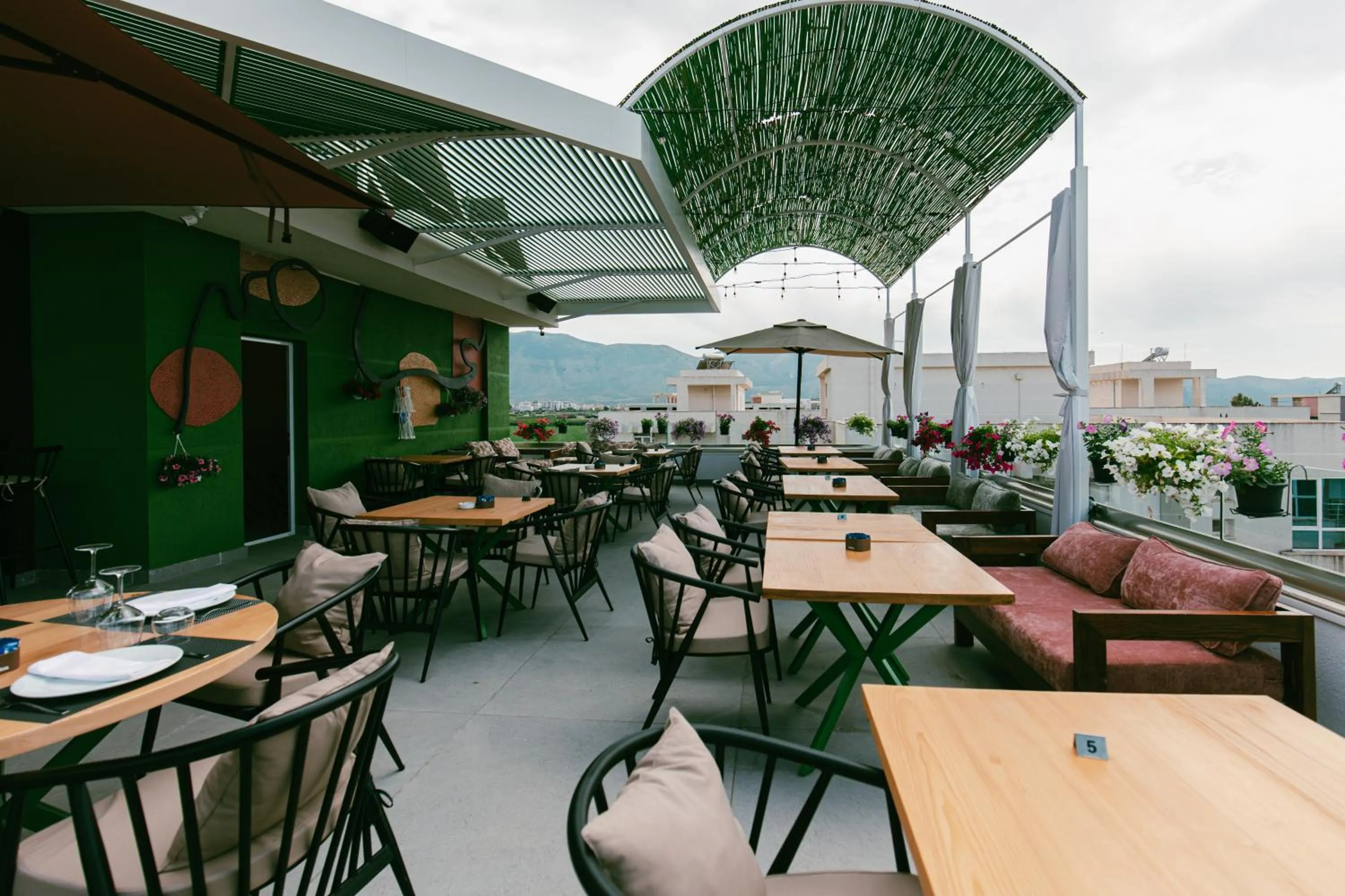 Balcony/Terrace in Ledina Hotel