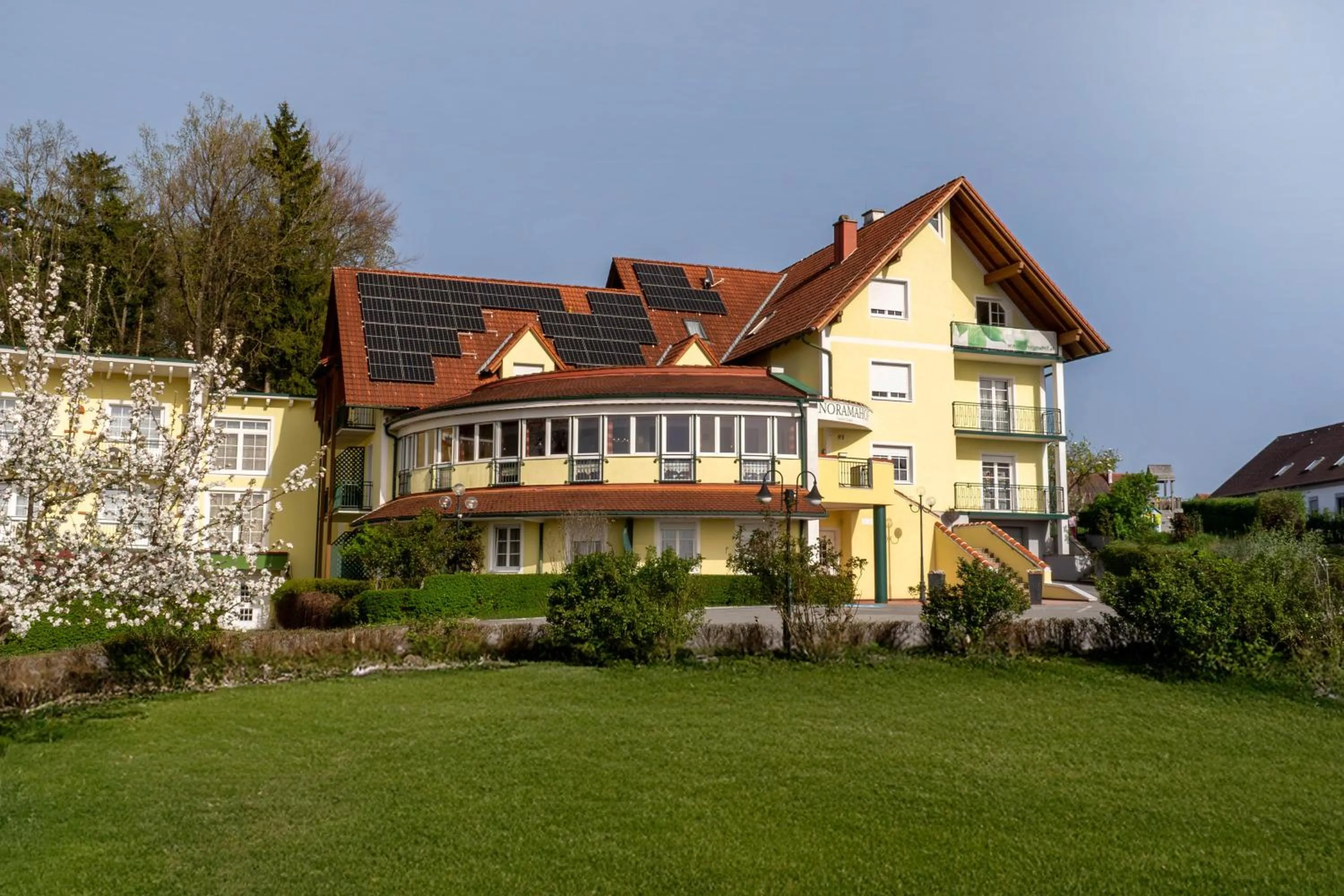 Property building in Panoramahof Ziegler