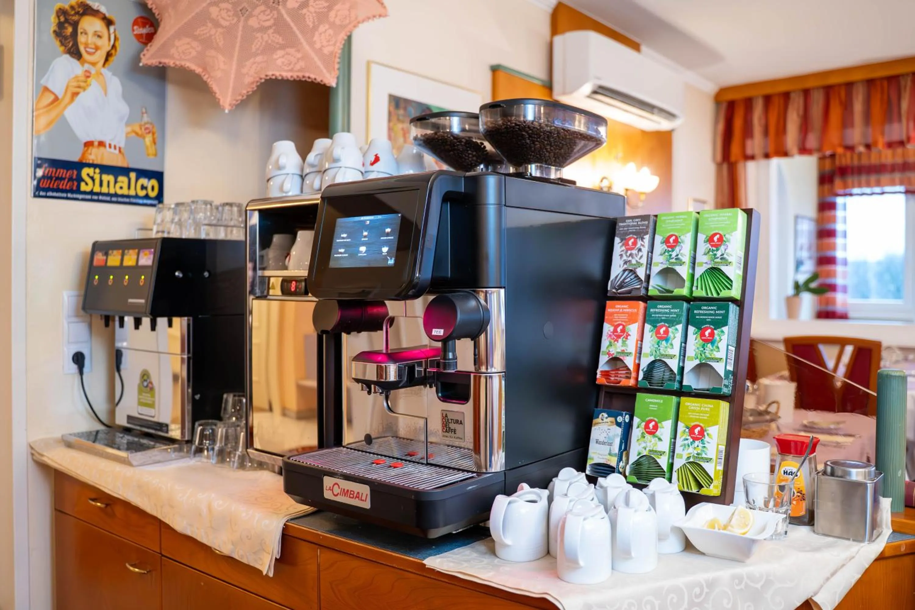 Coffee/tea facilities in Panoramahof Ziegler