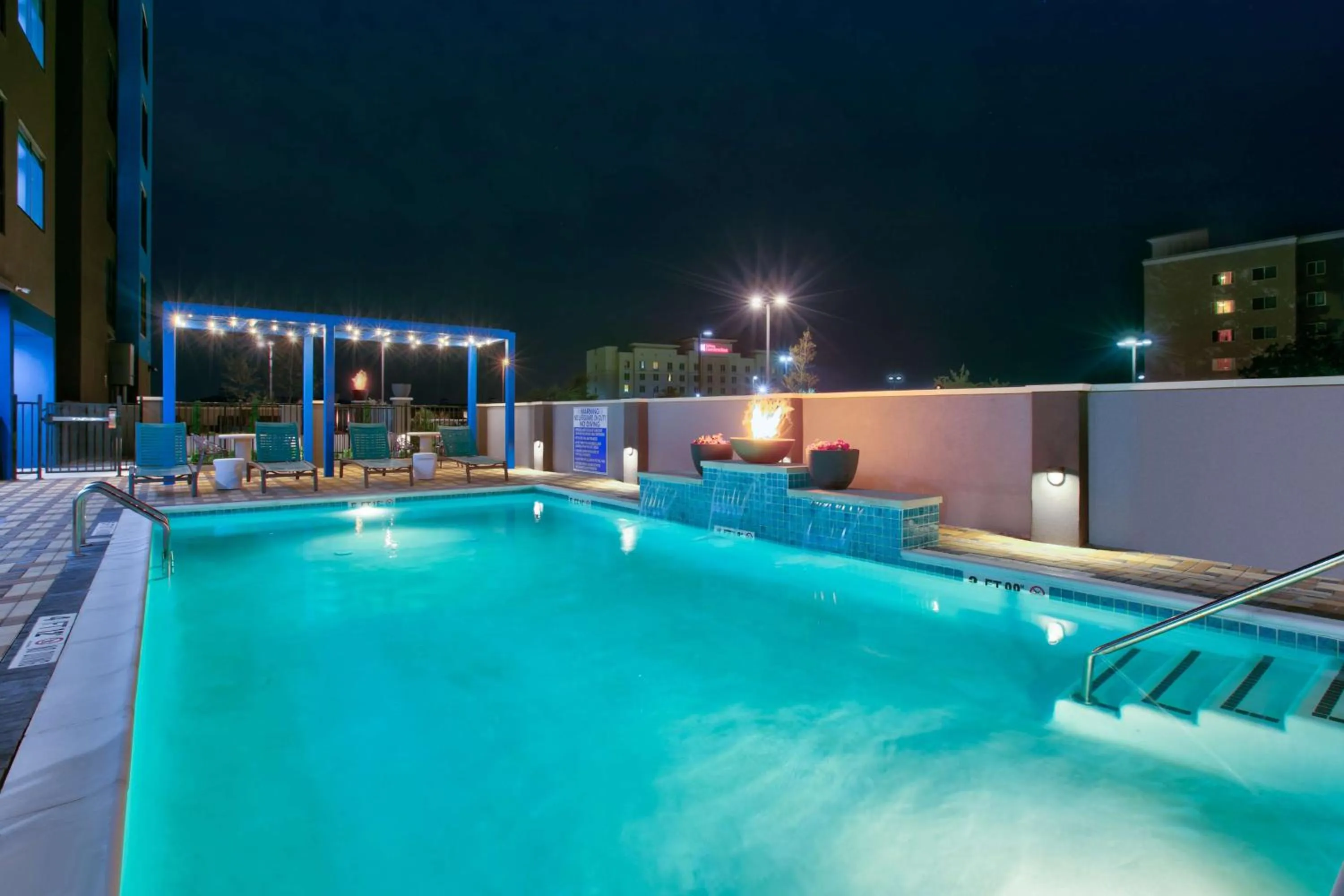 Pool view in Tru By Hilton San Antonio At The Rim, Tx