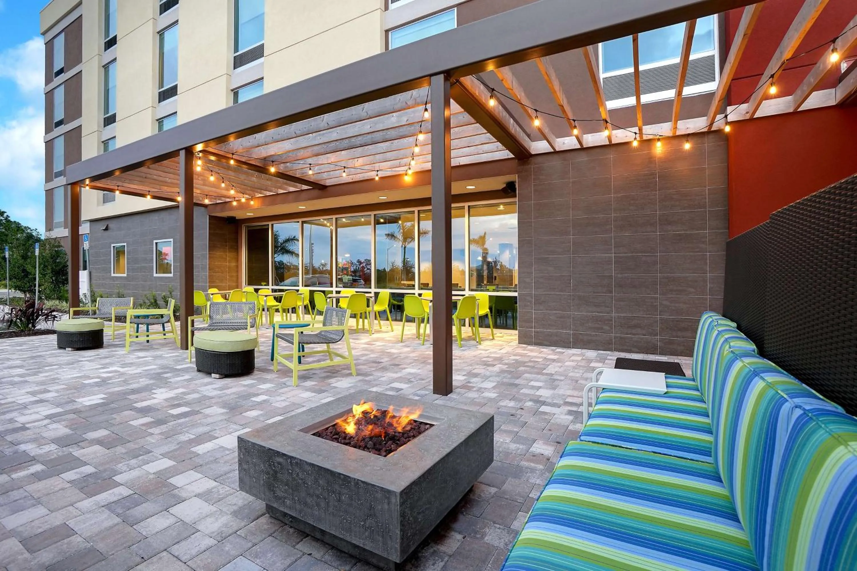 Patio in Home2 Suites By Hilton Lakewood Ranch