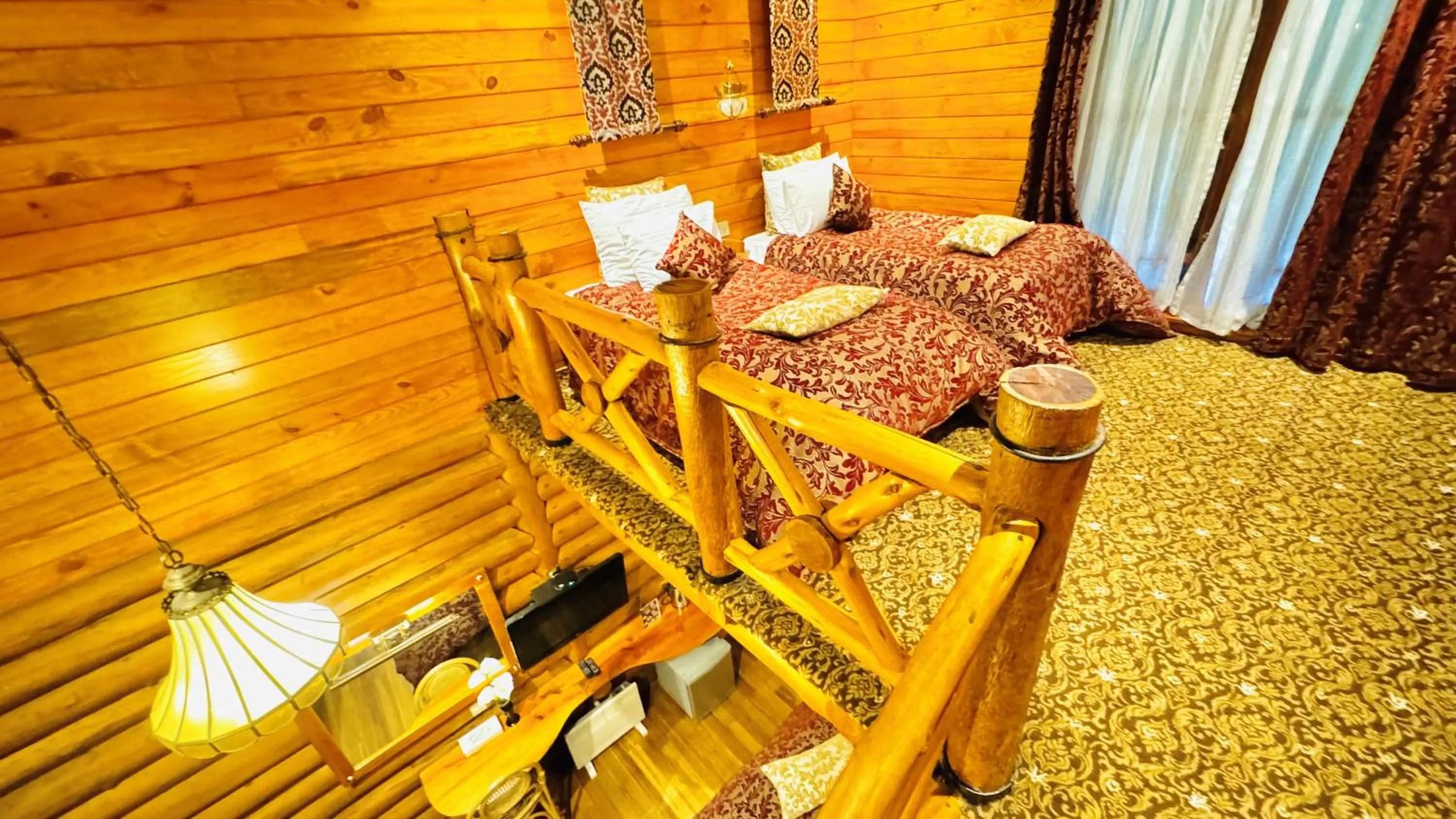 Bed in Queenswood Cottage