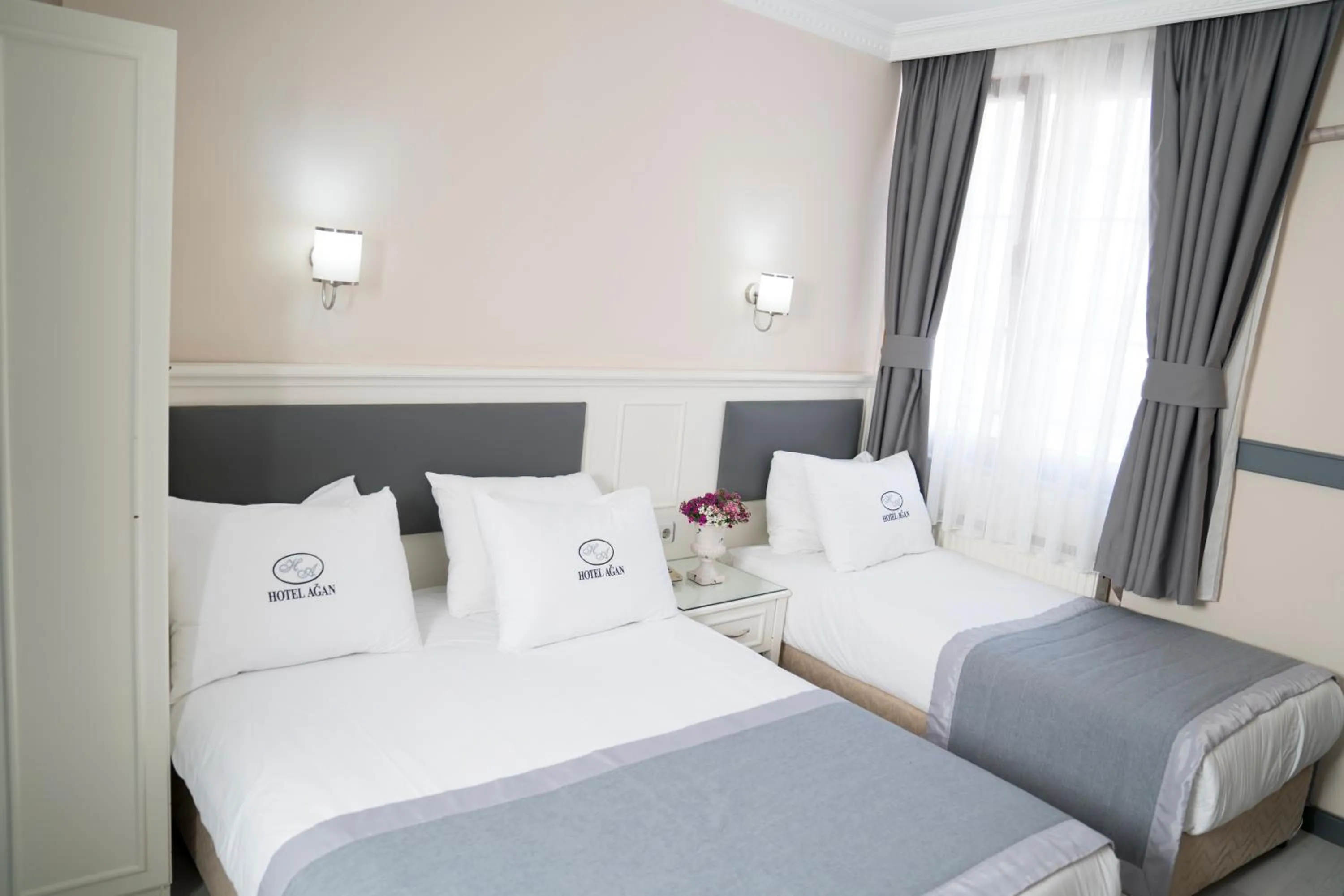 Bedroom, Bed in Hotel Agan Oldcity Istanbul