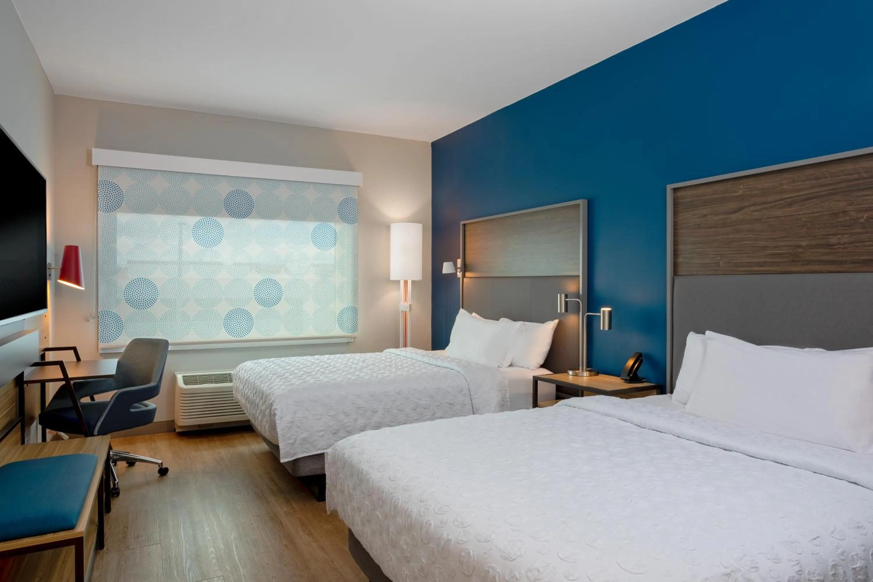 Bed in Tru By Hilton Port St Lucie Tradition