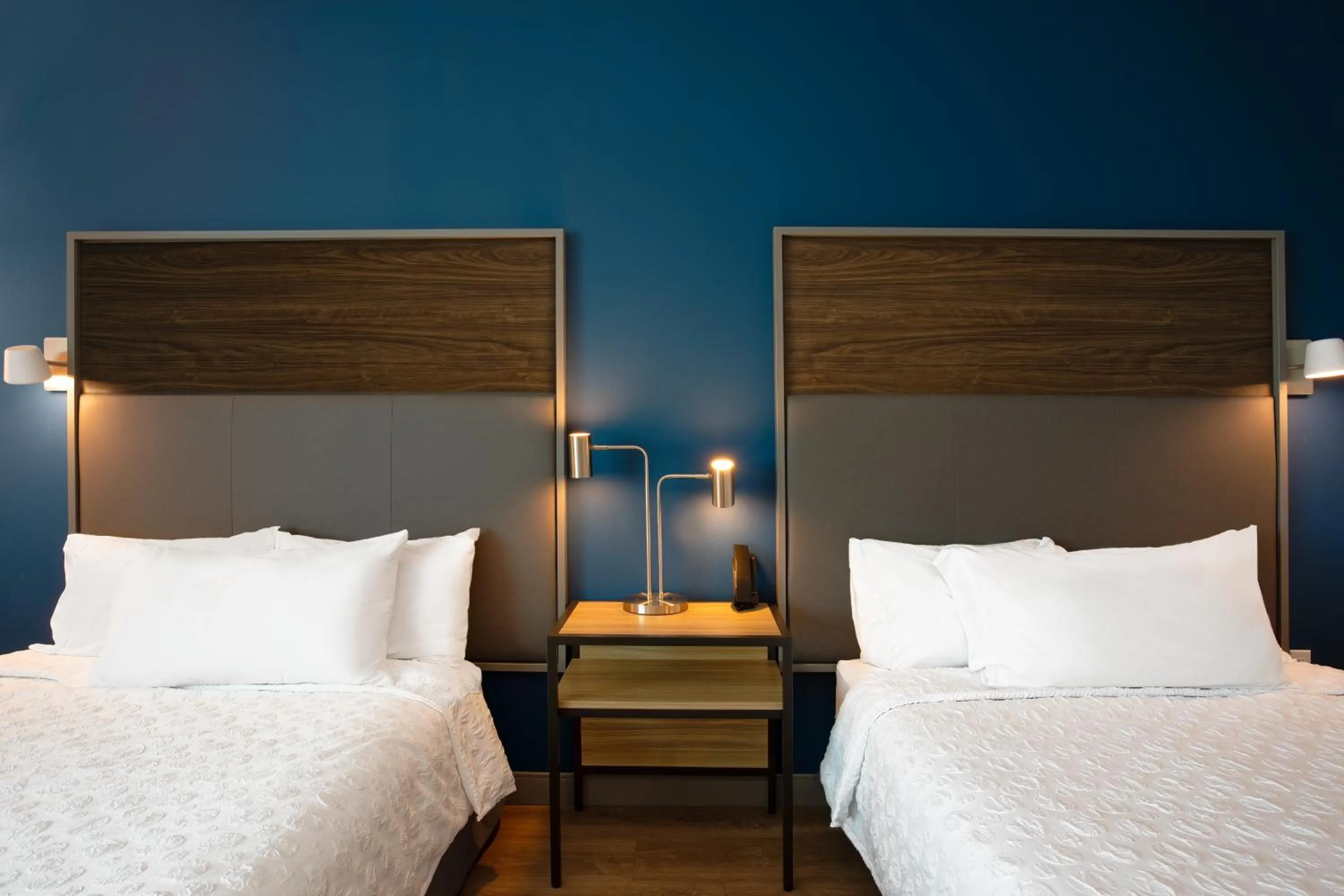 Bed in Tru By Hilton Port St Lucie Tradition