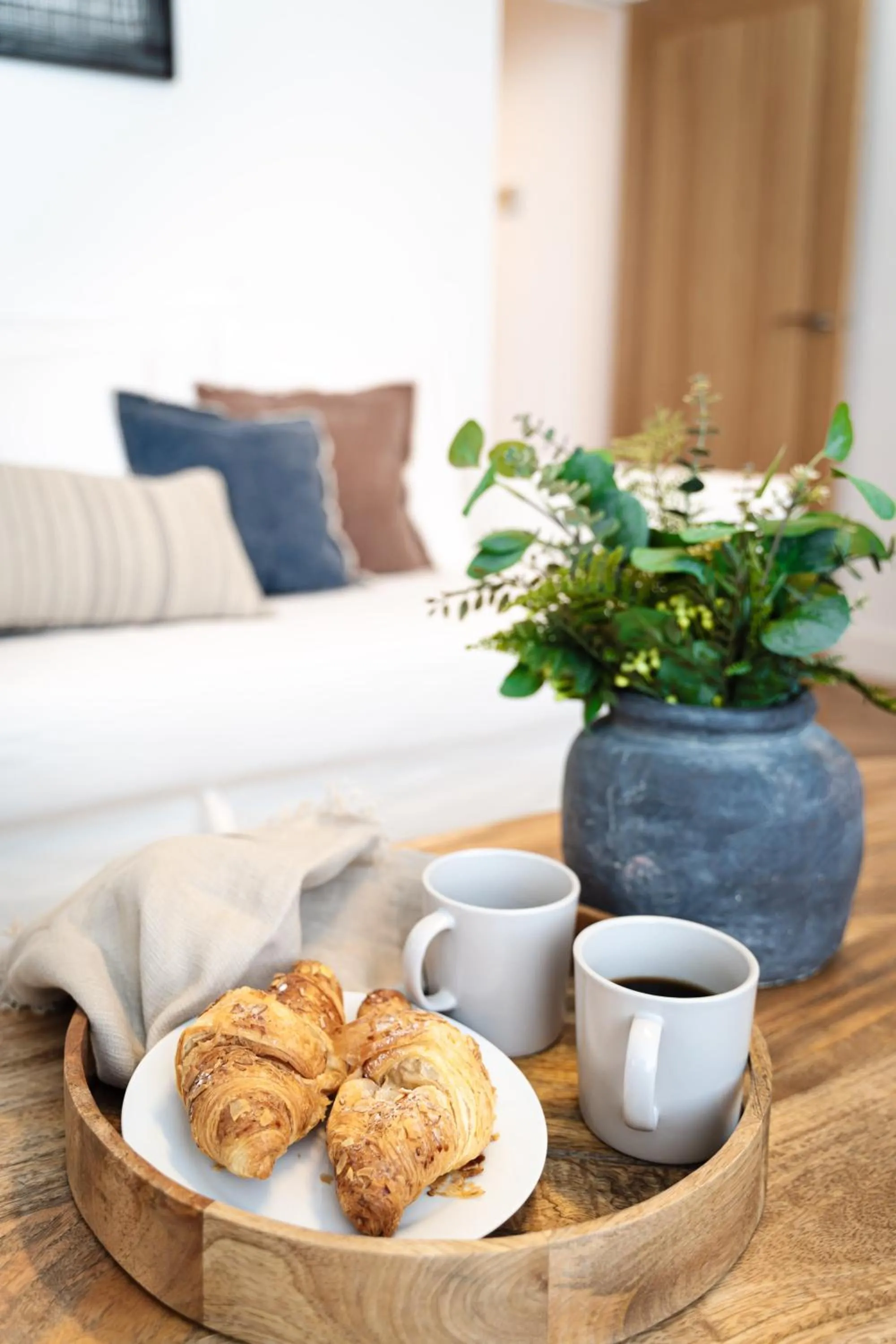 Food in Royal House Stylish Apartments - Chester