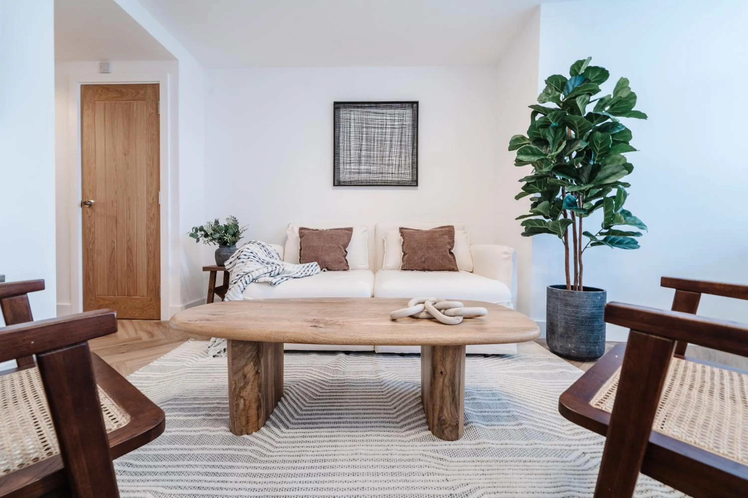 Seating area in Royal House Stylish Apartments - Chester