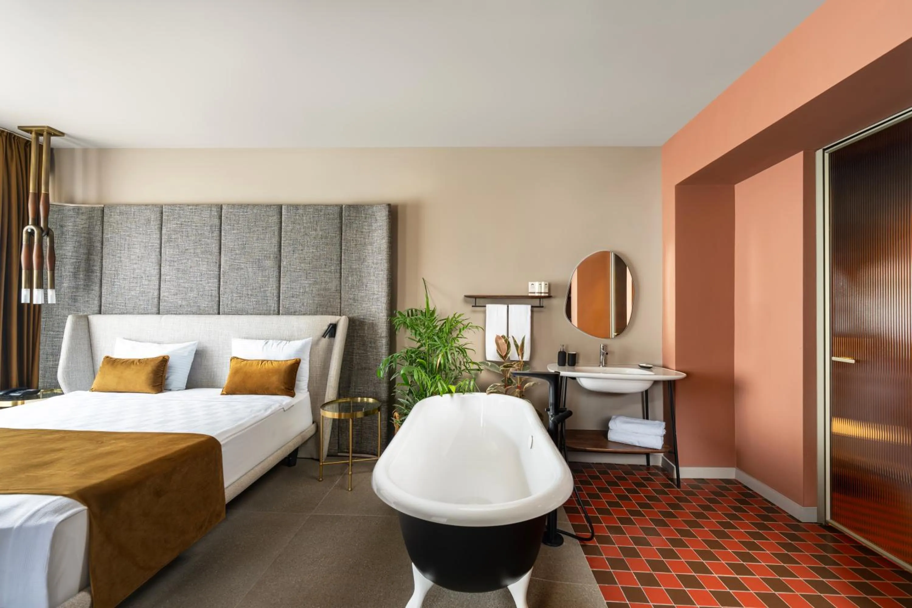 Bedroom, Bed in Alp Pasa Hotel - Special Class