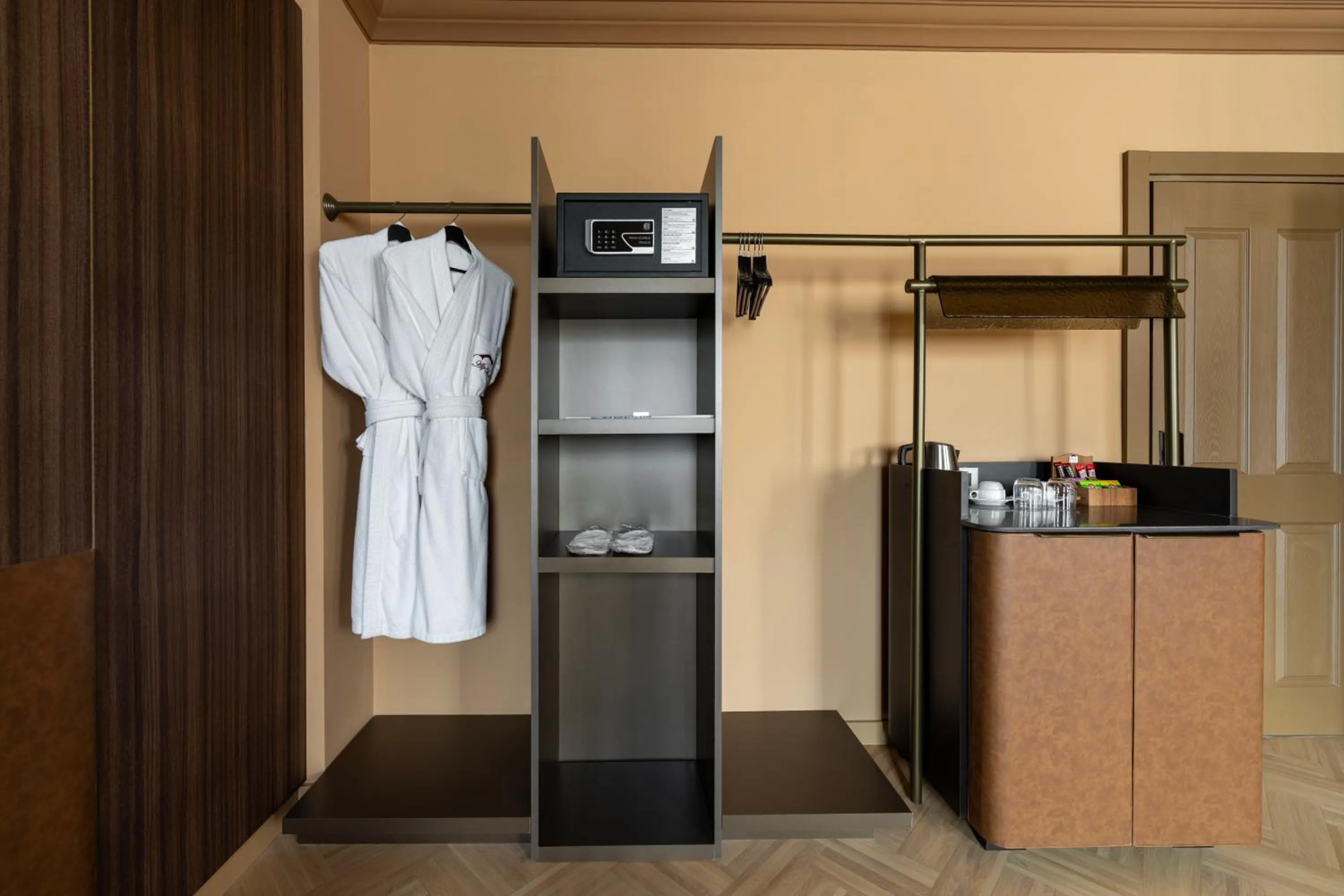 wardrobe in Alp Pasa Hotel - Special Class