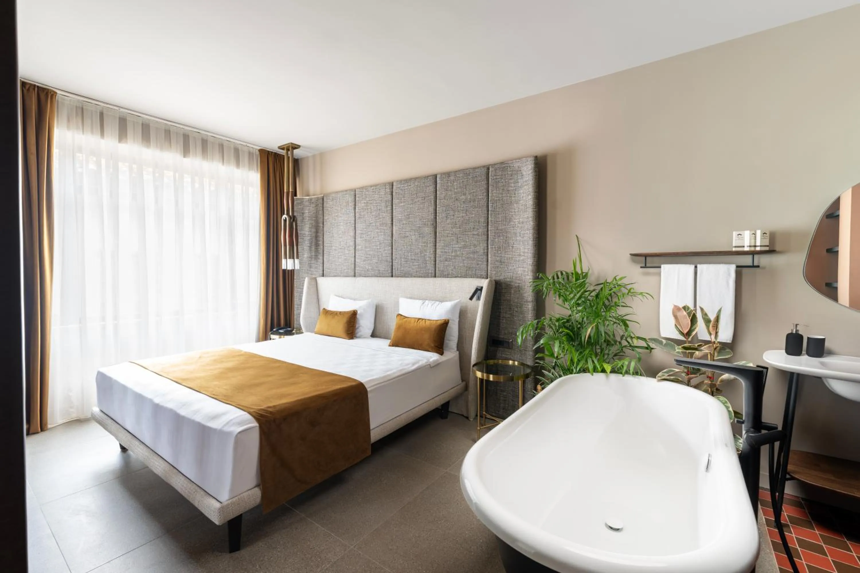 Bedroom, Bed in Alp Pasa Hotel - Special Class