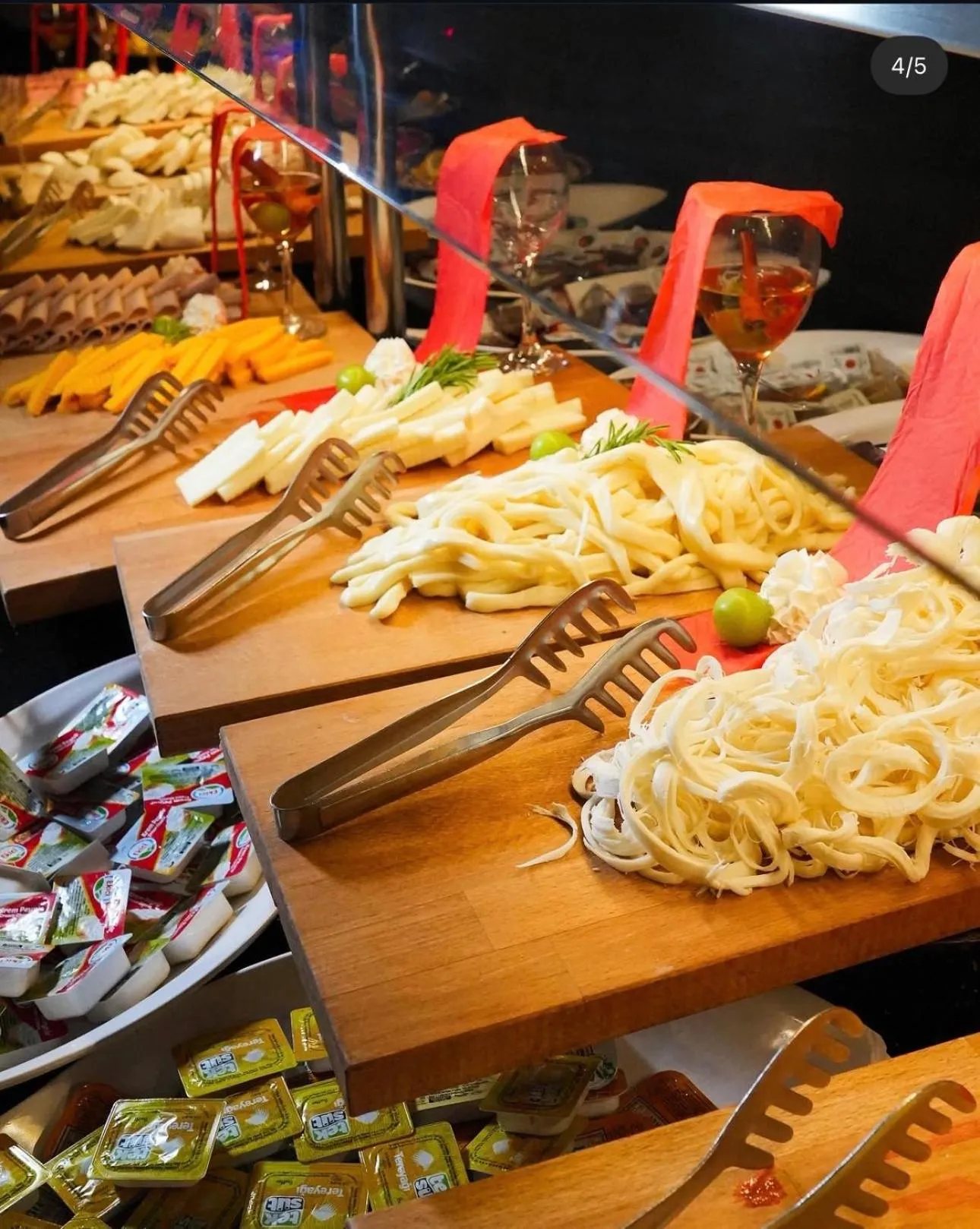 Breakfast in Alp Pasa Hotel - Special Class