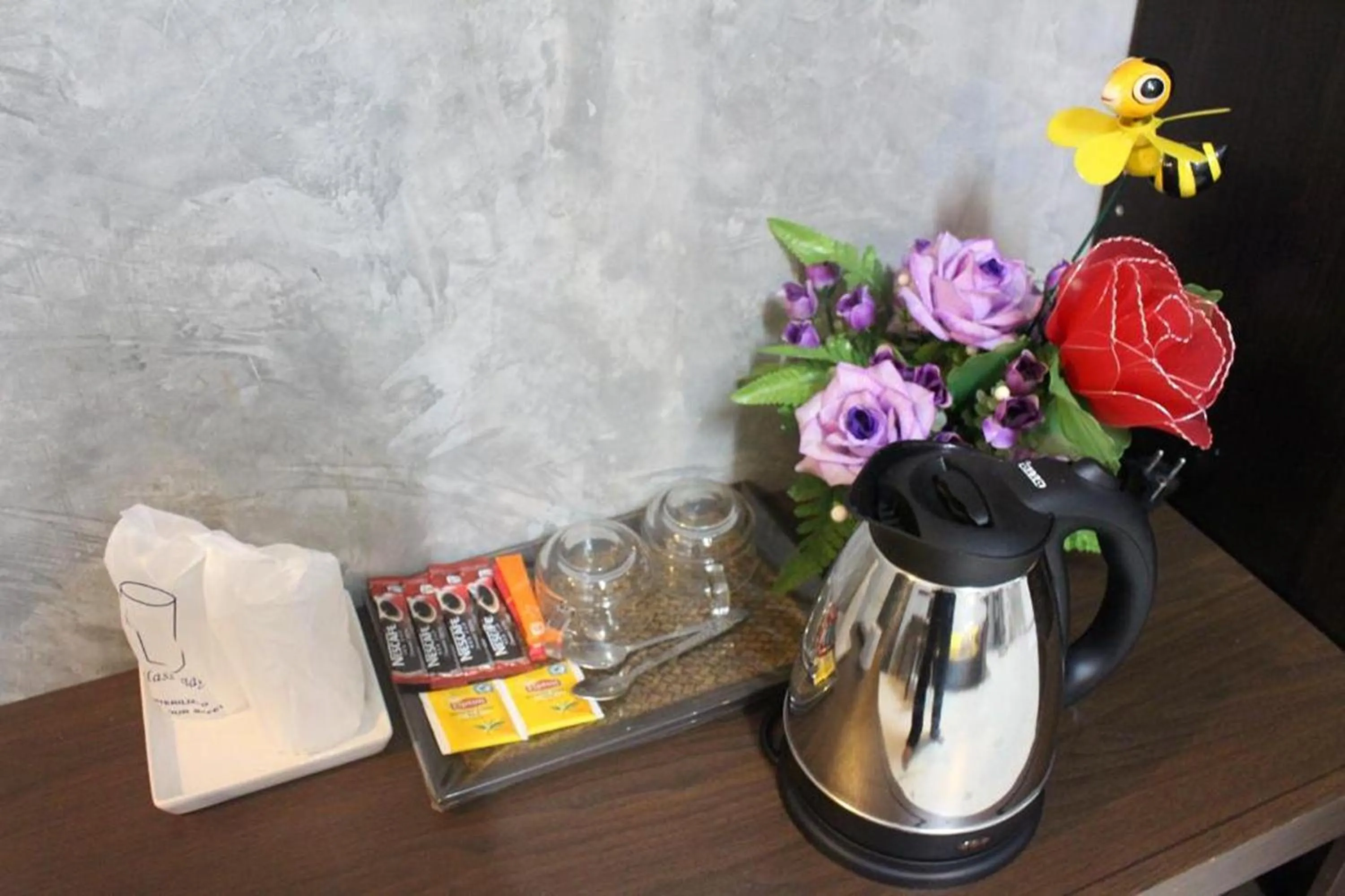 Coffee/tea facilities in Beehive Phuket Old Town Hostel