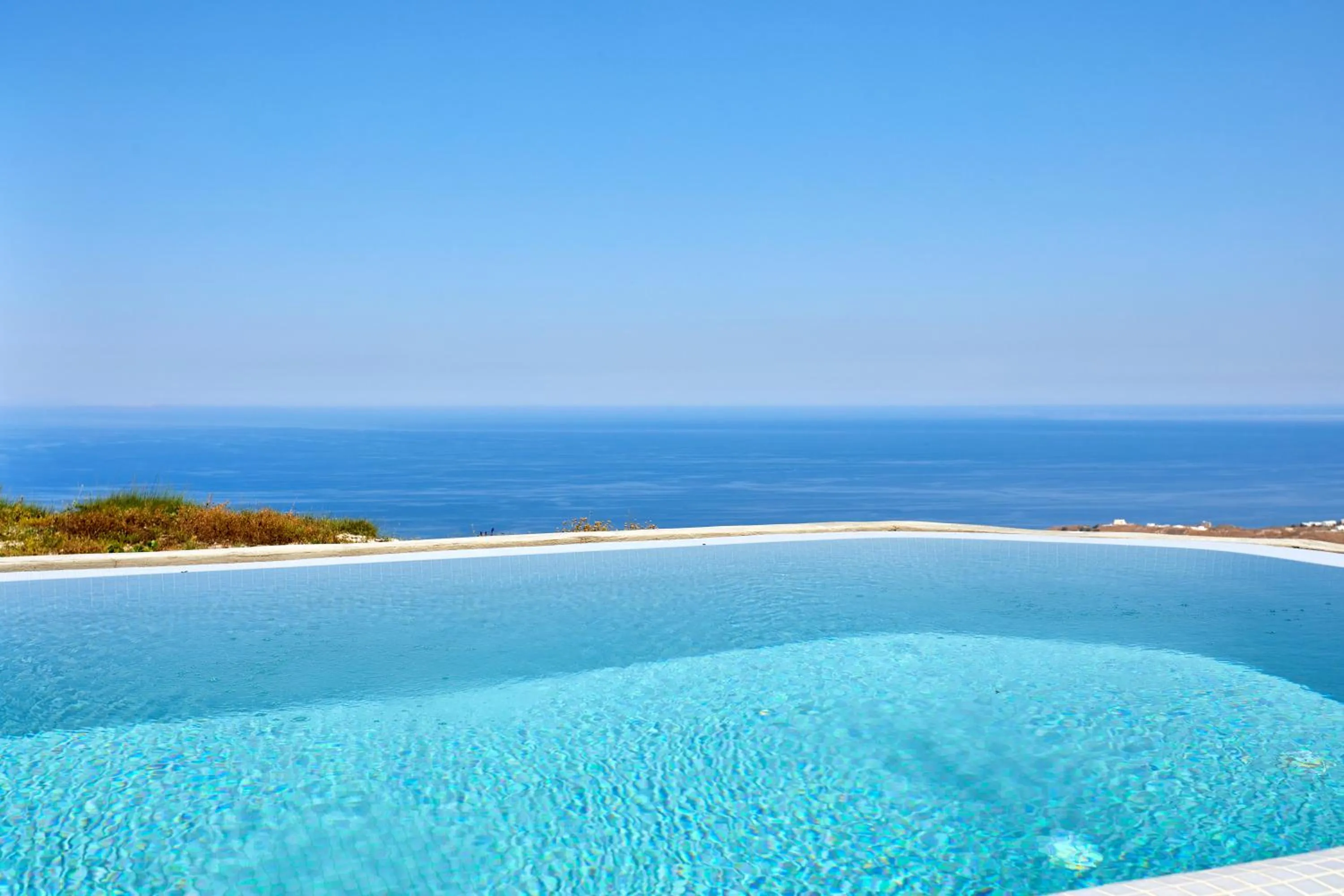 Natural landscape in El Verano Suites