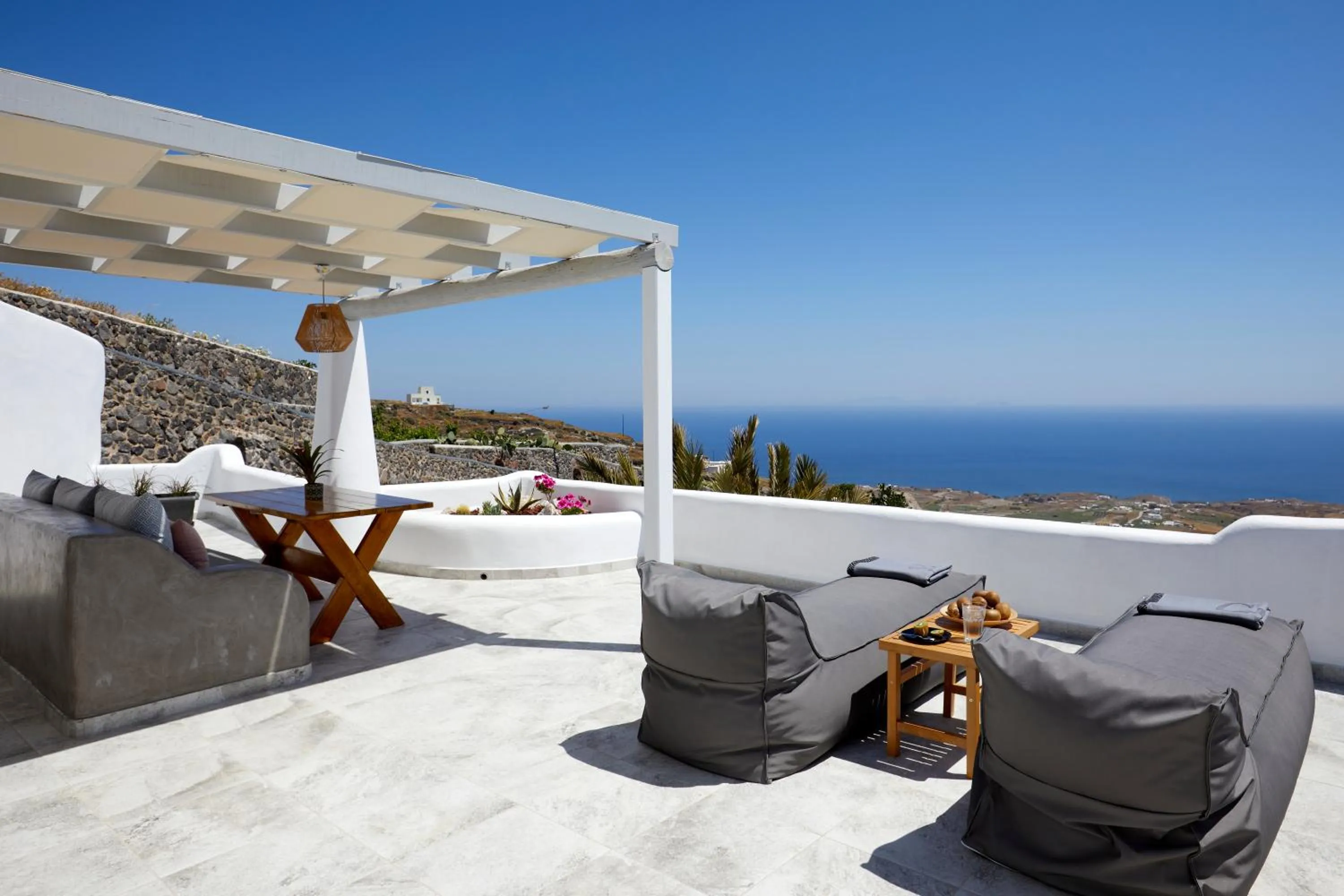 Patio in El Verano Suites