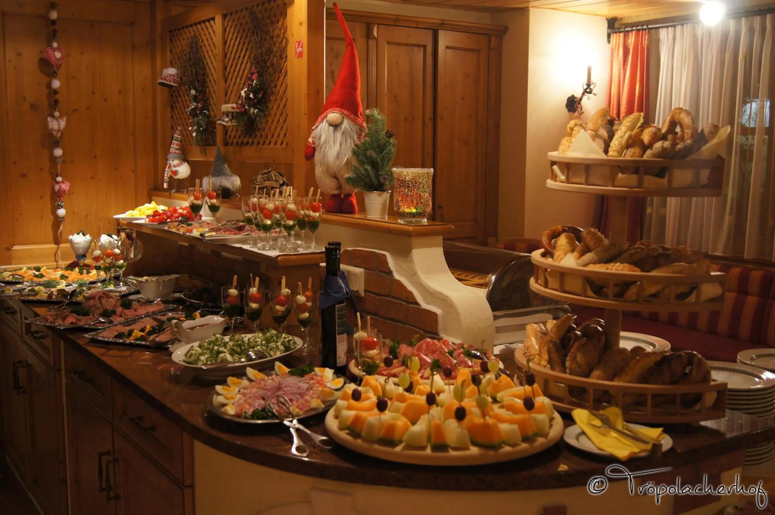 Restaurant/places to eat in Der Tröpolacherhof Hotel & Restaurant