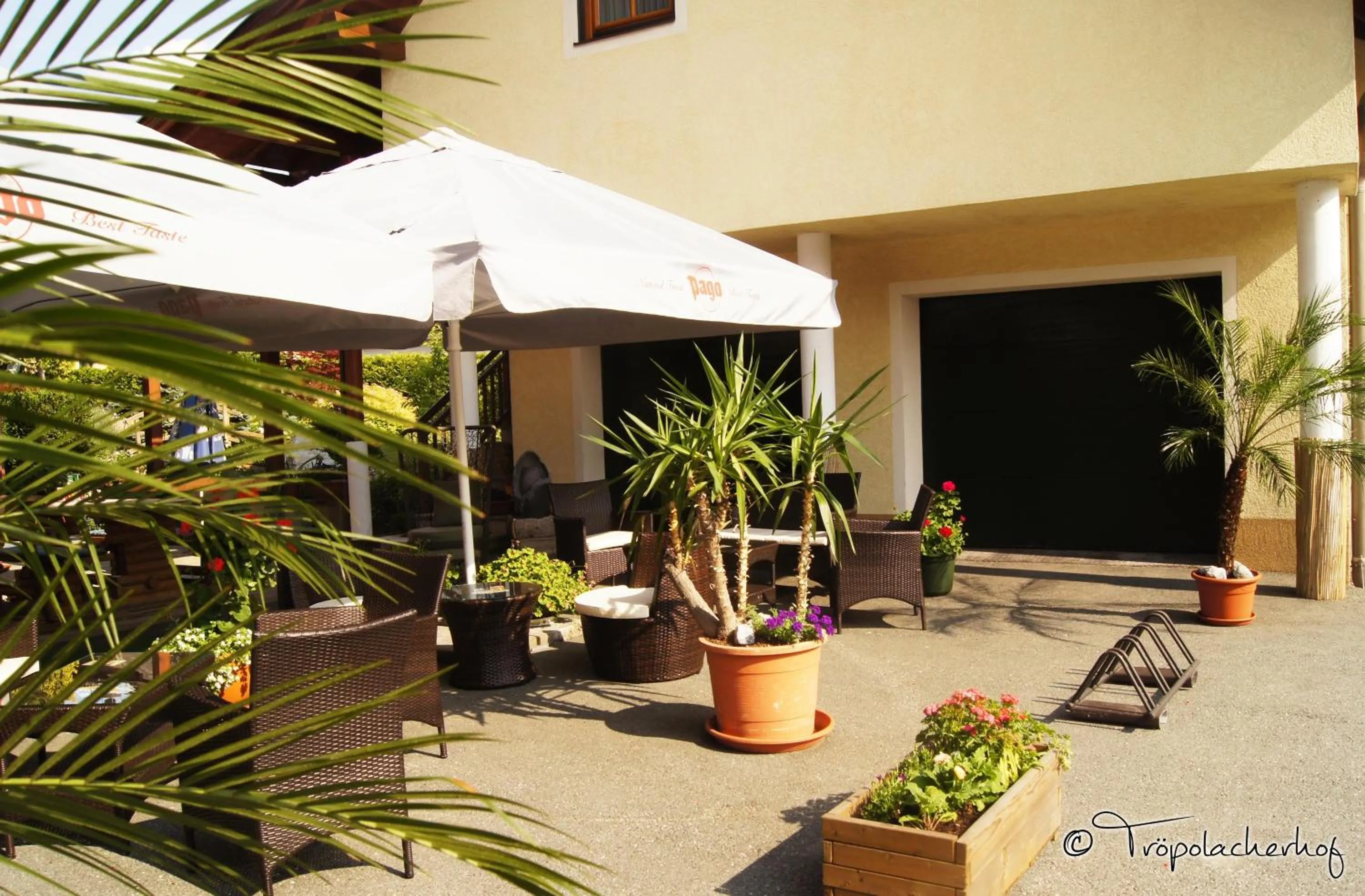 Lounge or bar in Der Tröpolacherhof Hotel & Restaurant