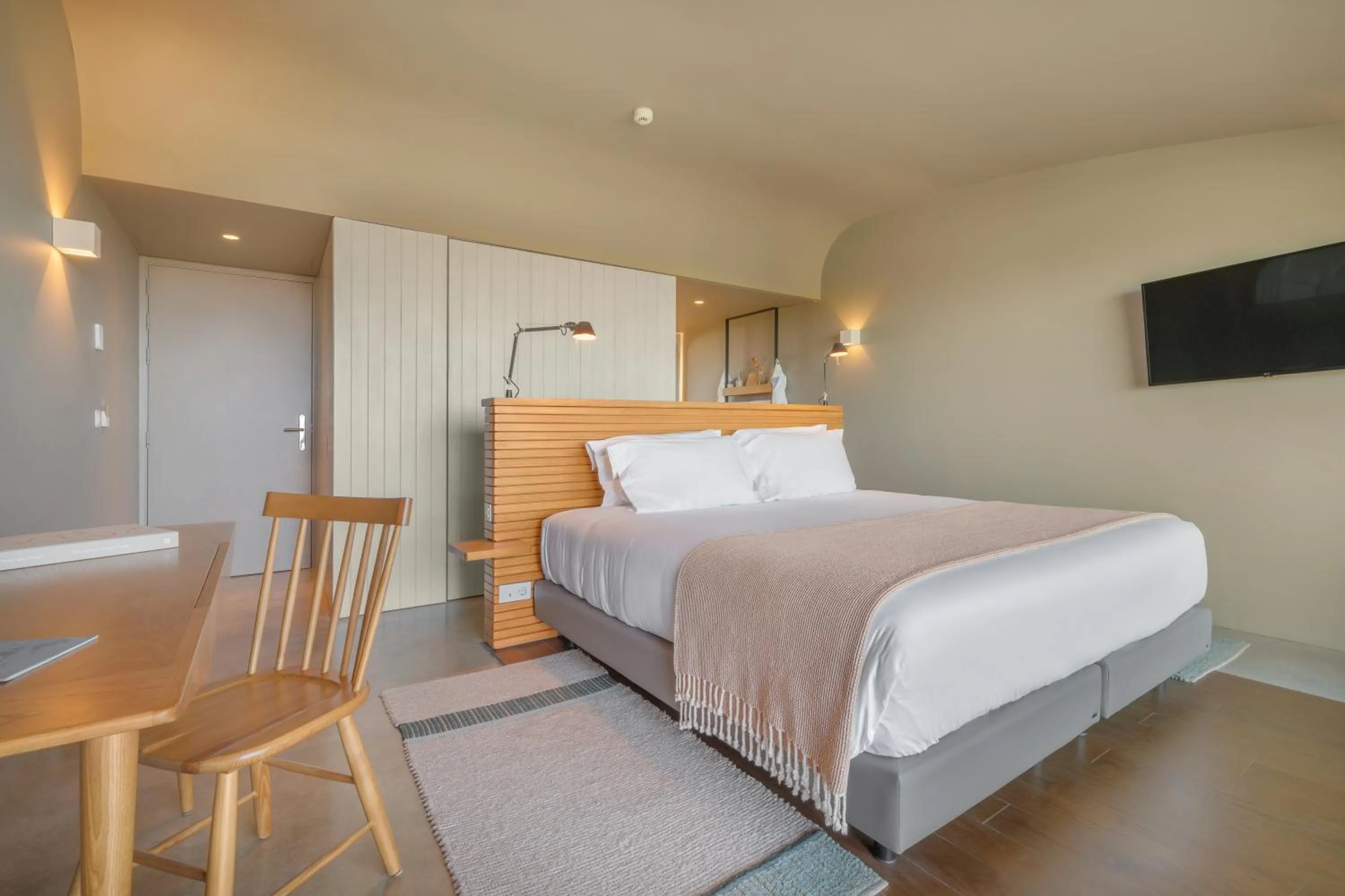 Bed in Immerso Hotel, a Member of Design Hotels