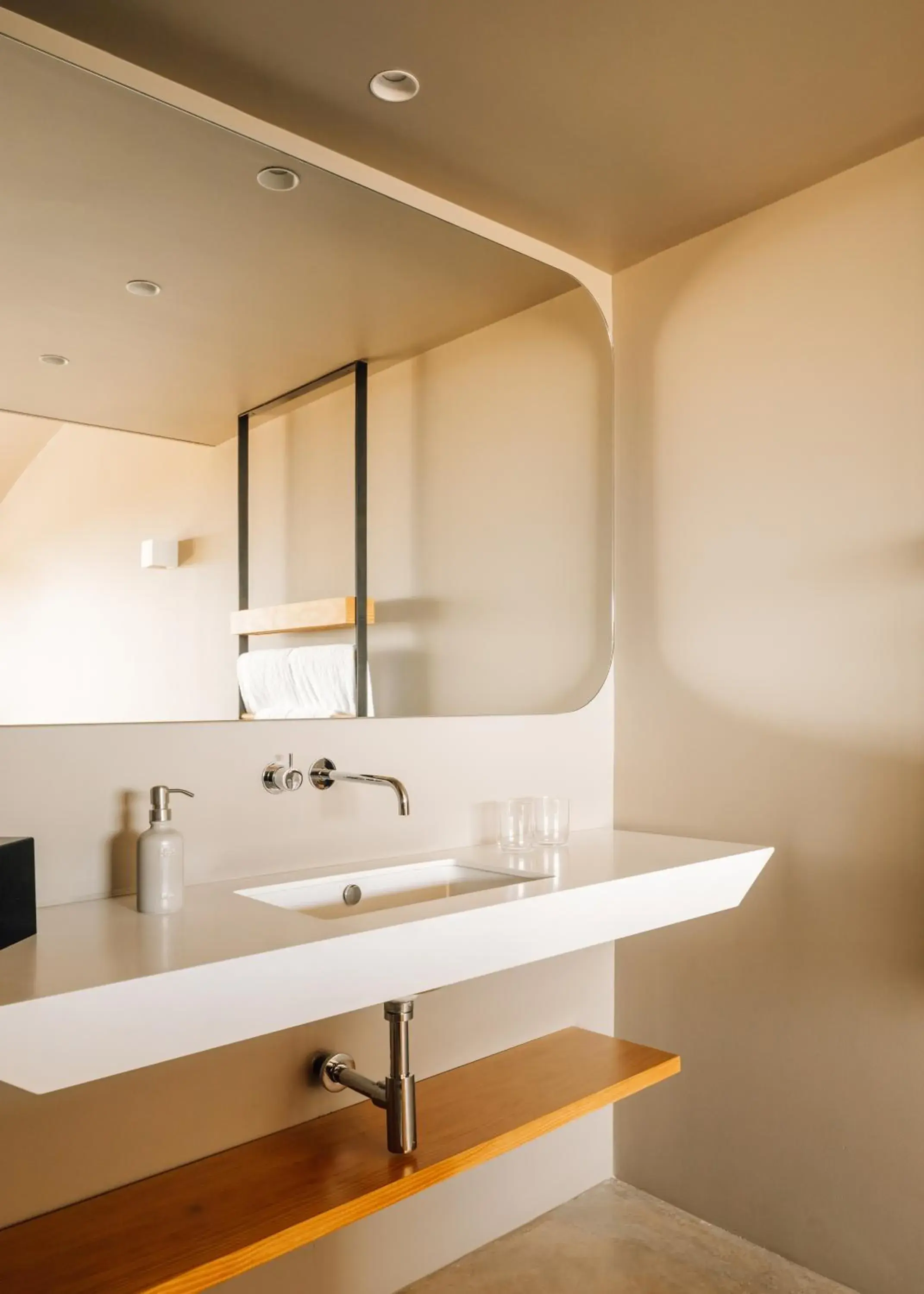 Superior Double or Twin Room in Immerso Hotel, a Member of Design Hotels Superior Double or Twin Room in Immerso Hotel, a Member of Design Hotels