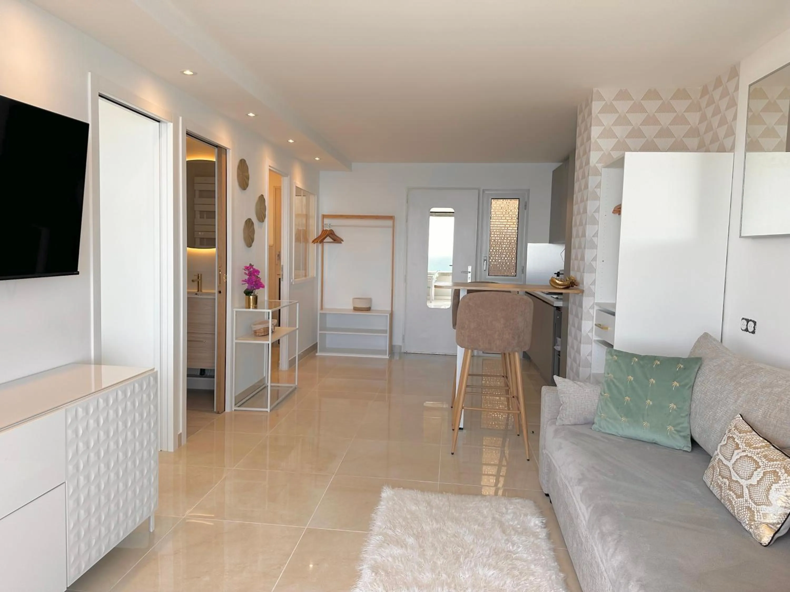 SARA RIVIERA Costa Plana