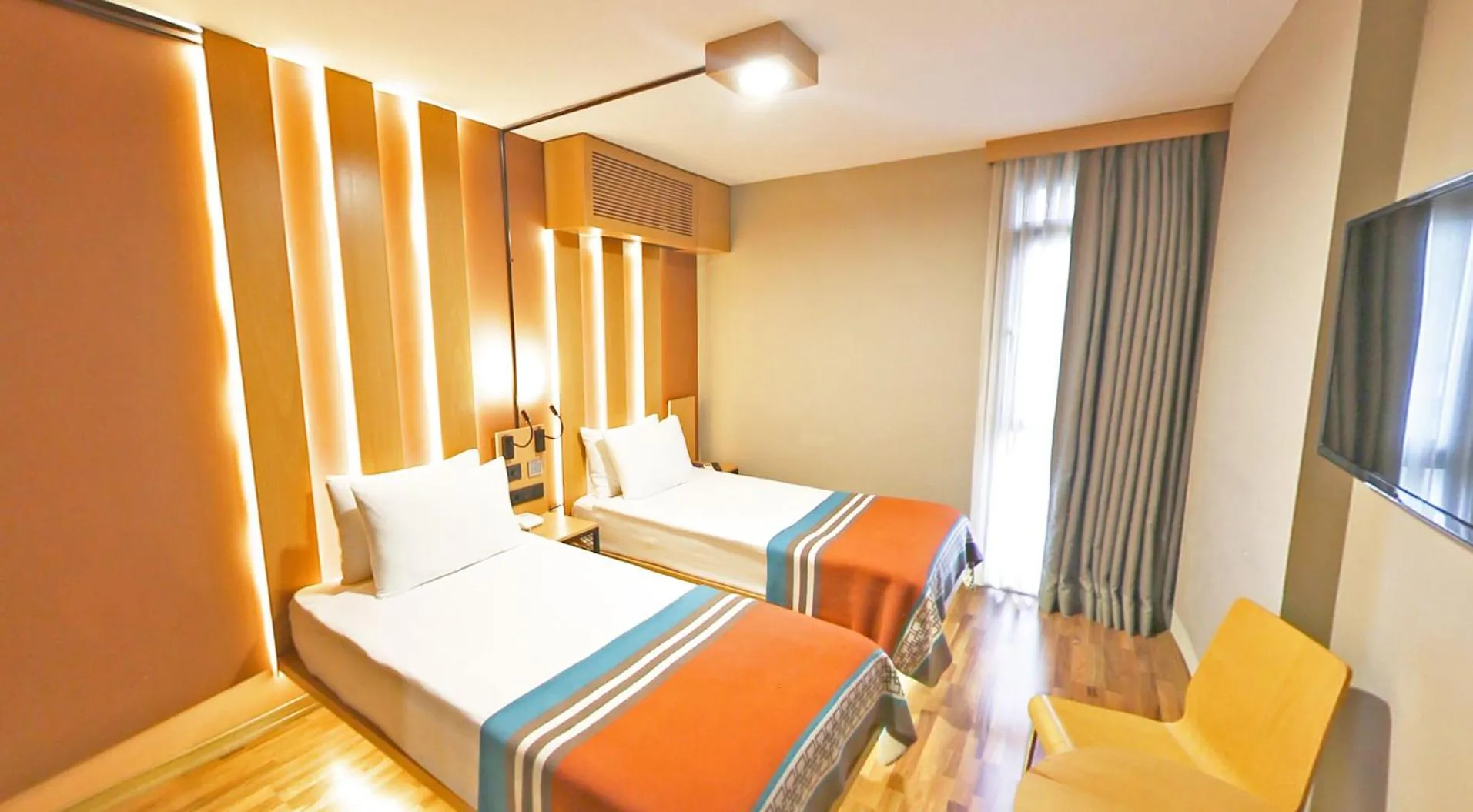 Photo of the whole room, Bed in Antik Hotel Istanbul