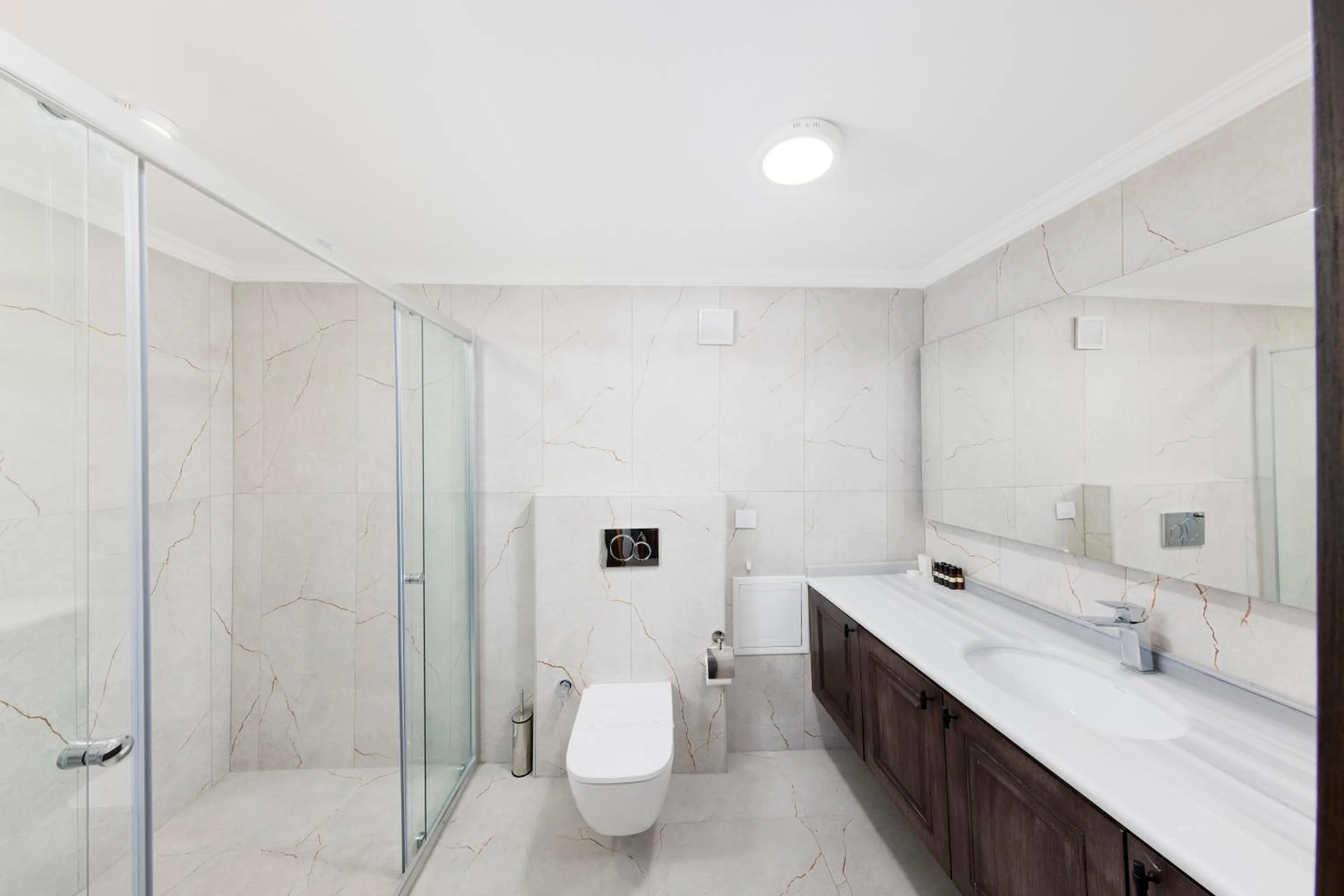 Shower in Hotel Uyan-Special Category