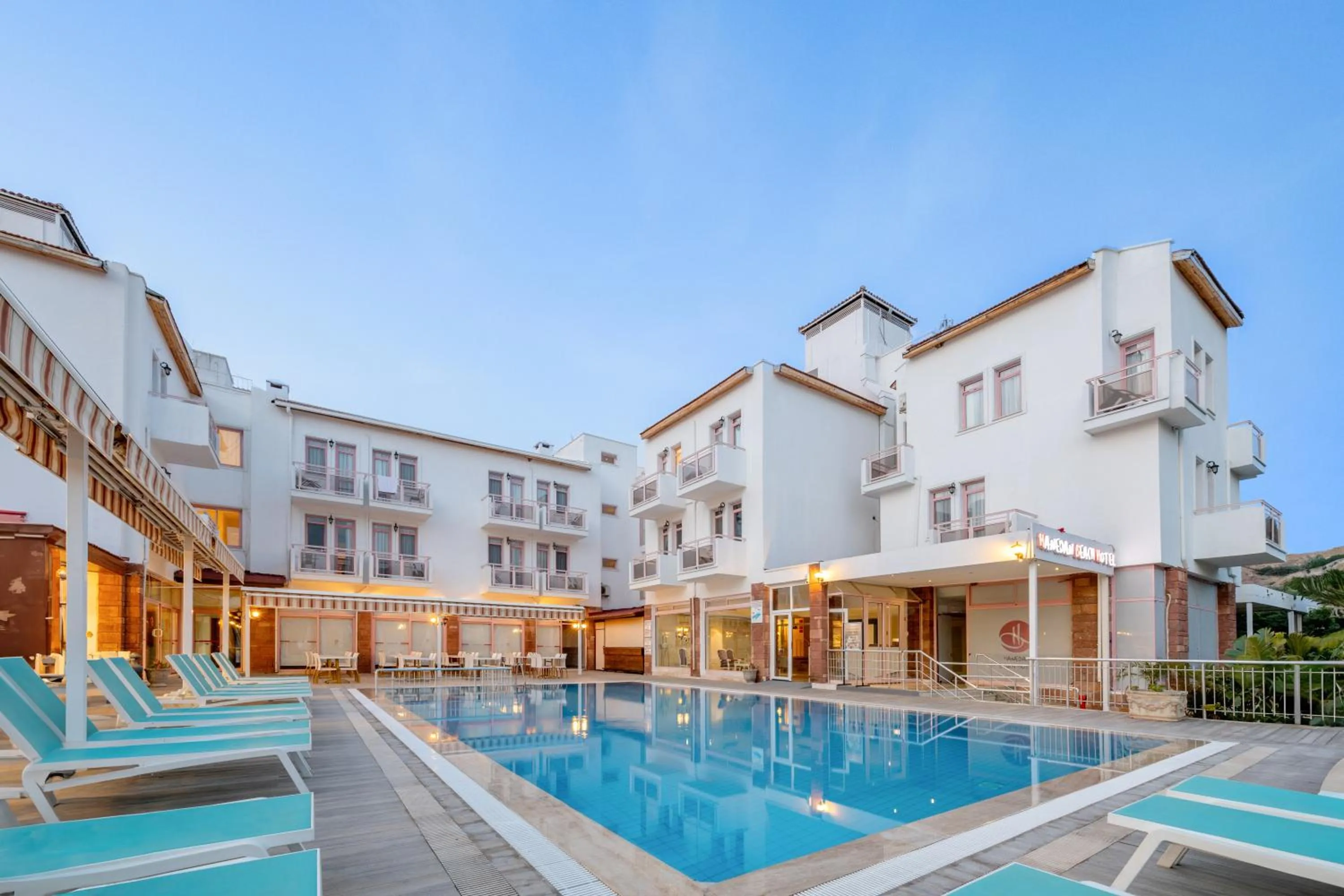 Property building in Hanedan Beach Hotel