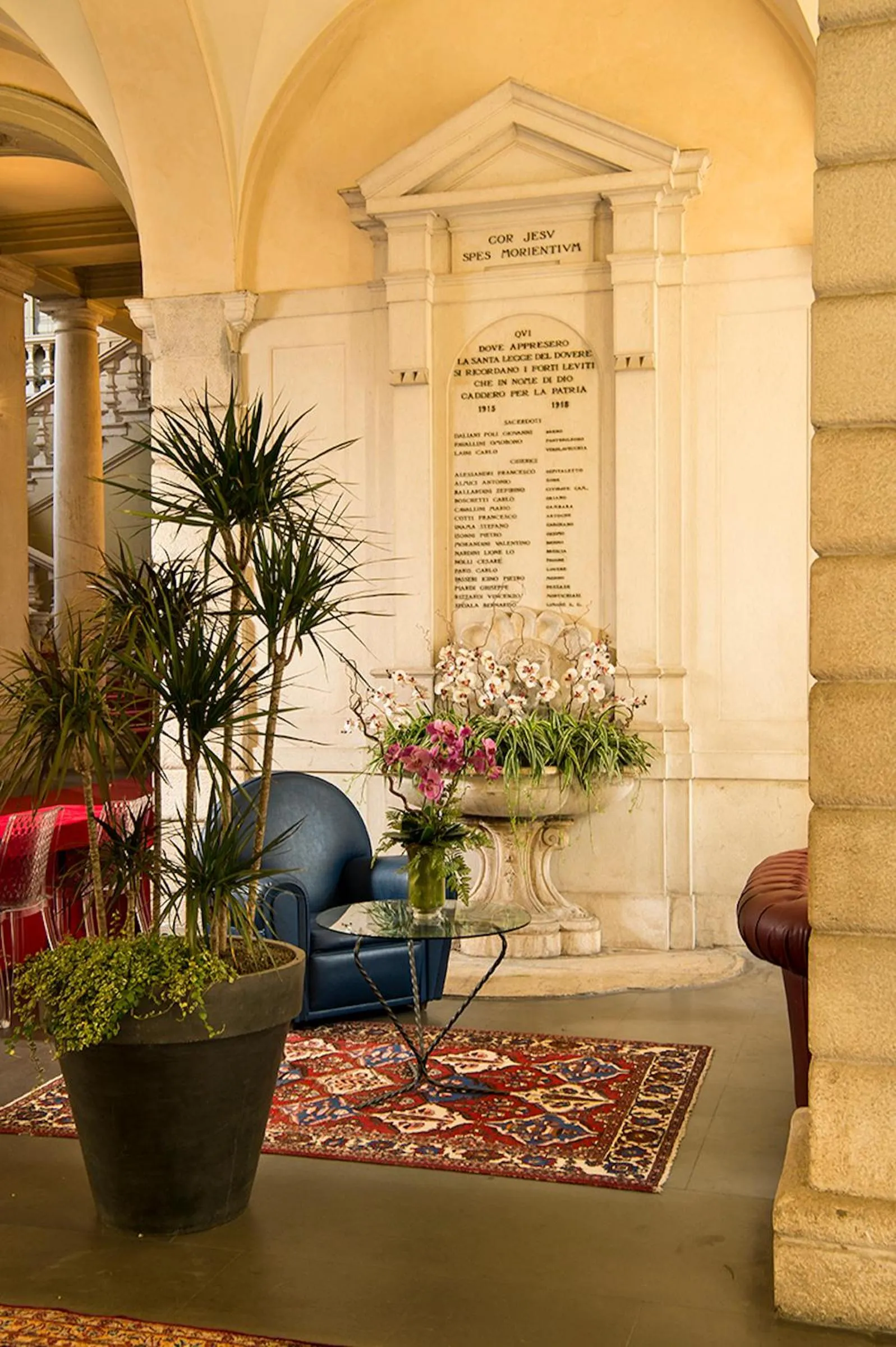 Lobby or reception in Centro Paolo VI