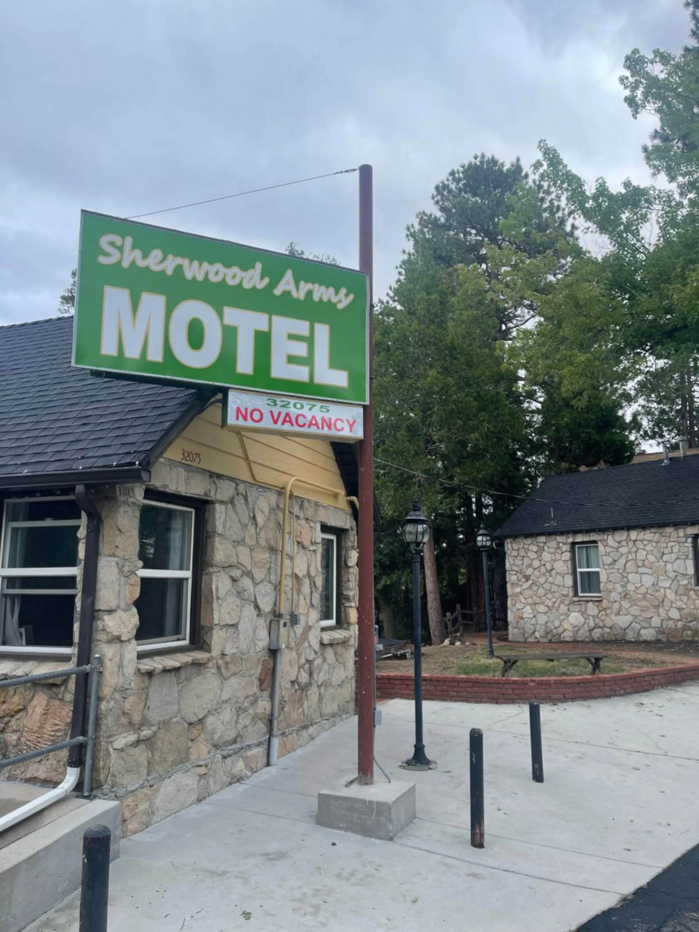 Property building in Sherwood Arms Motel