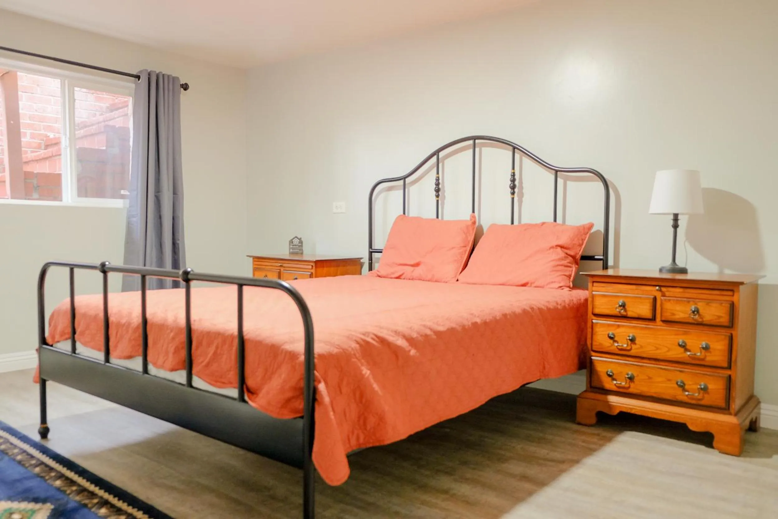 Bed in Sherwood Arms Motel