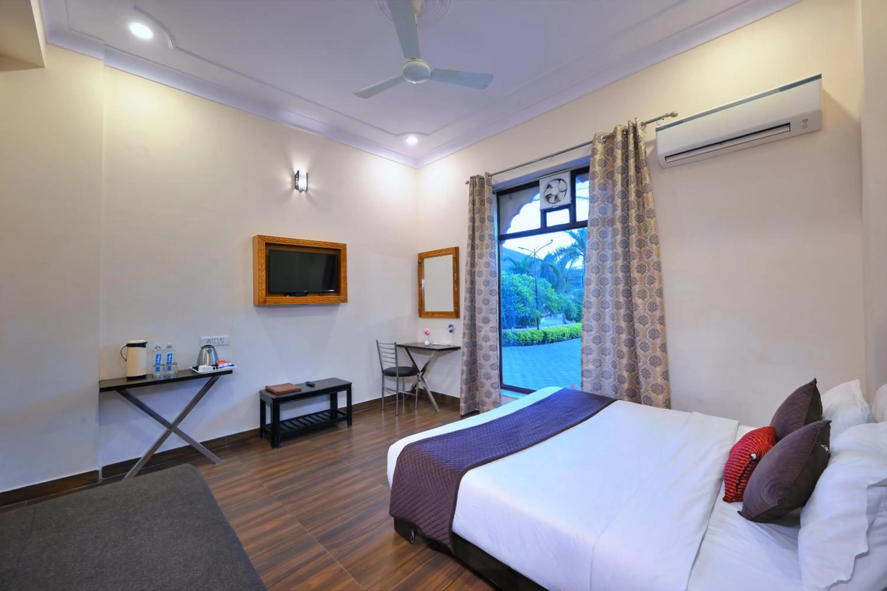 View (from property/room), Bed in Ranthambhore National Resort