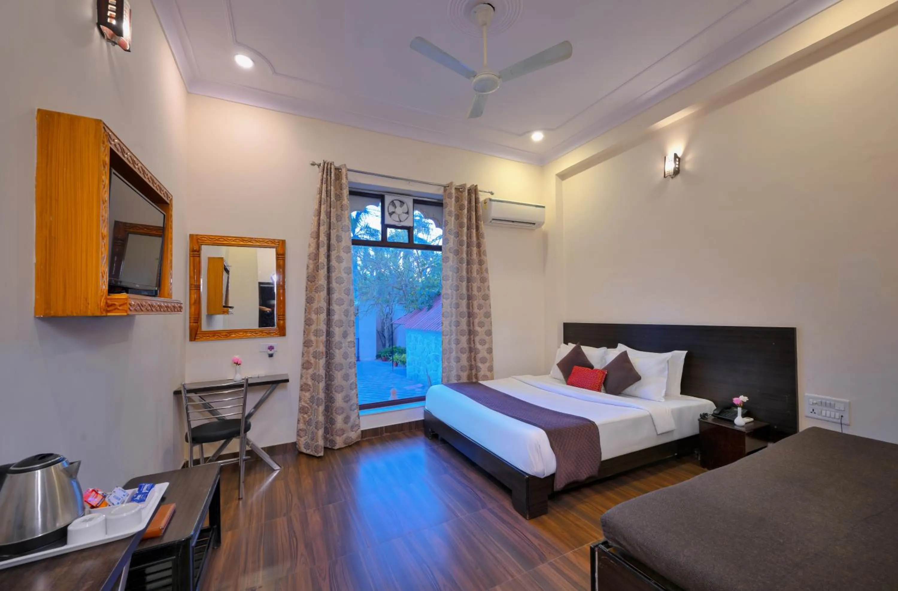 Bedroom, Bed in Ranthambhore National Resort