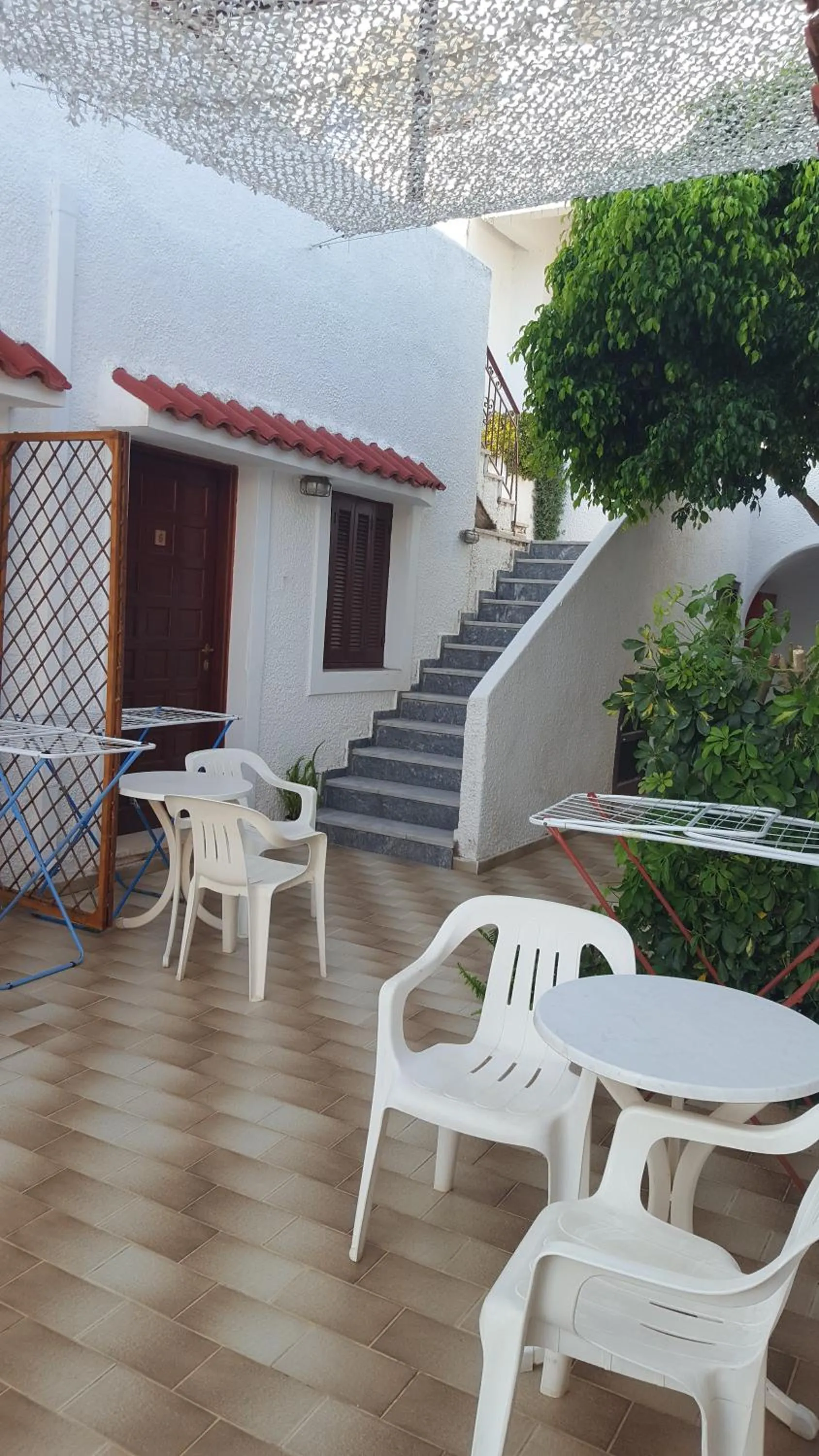Aeolos Hotel Apartments