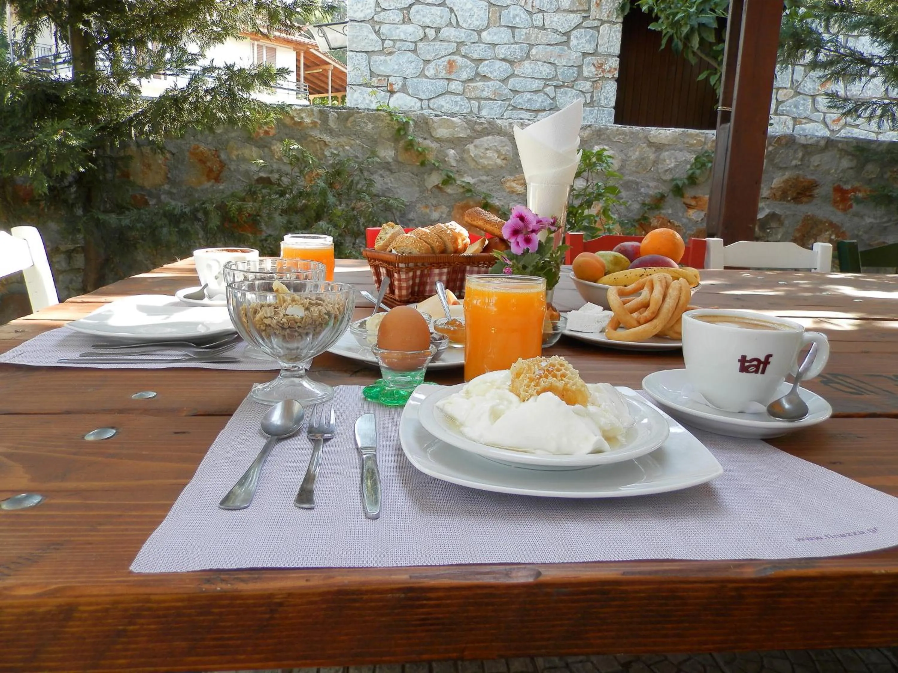Breakfast in Aeolos Hotel Apartments
